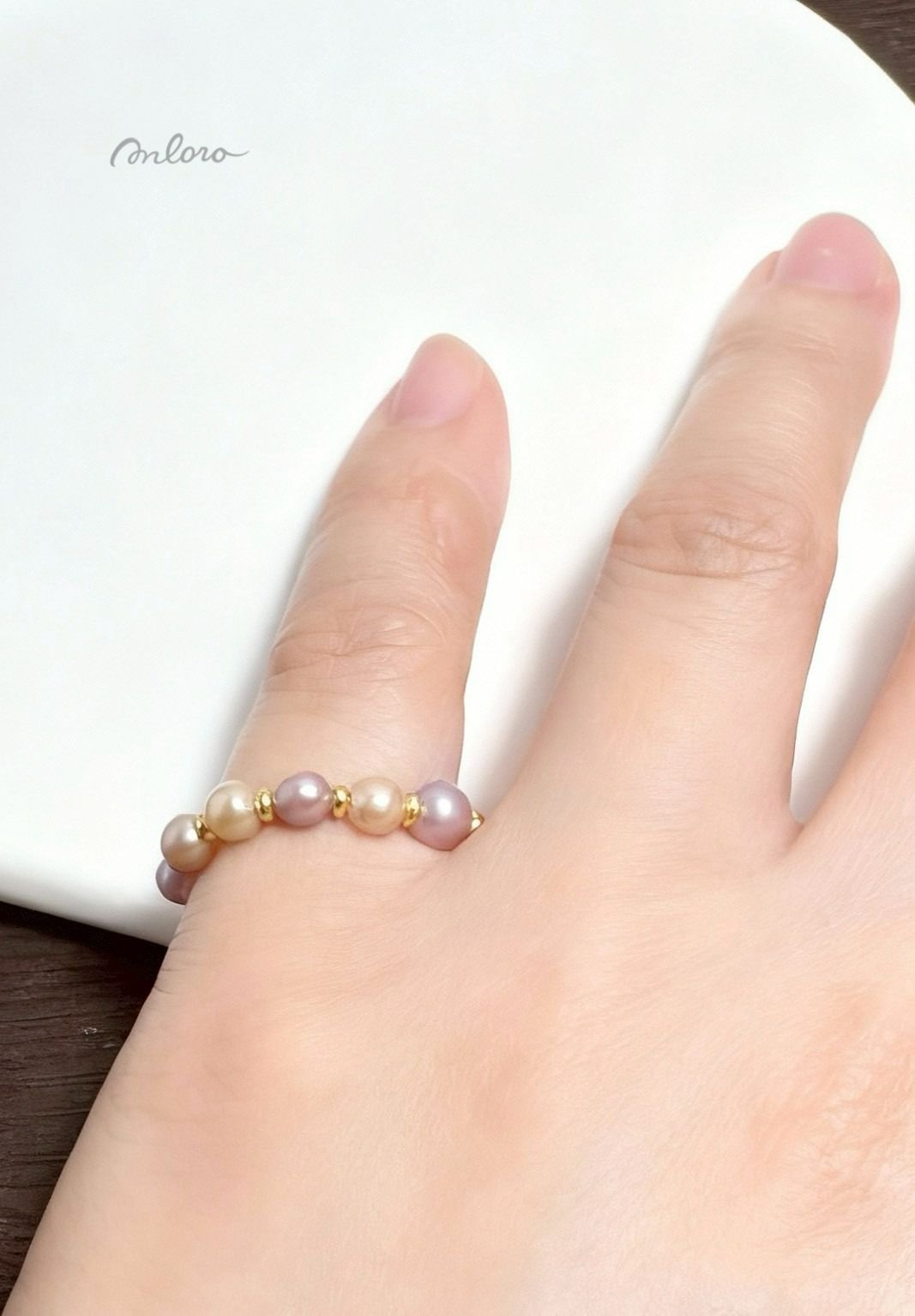 Petite Rosy 淡紫粉尾戒