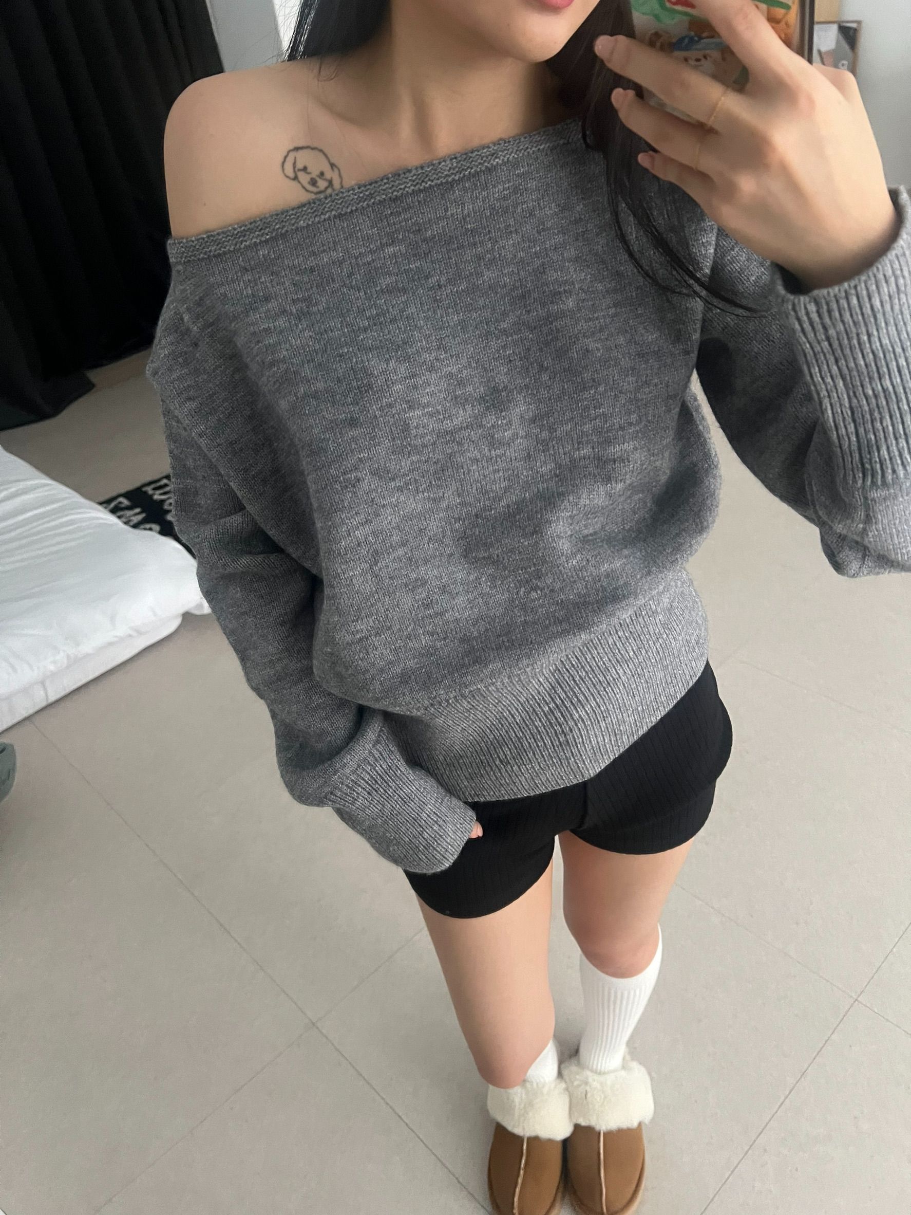 推薦!!時髦露肩收腰毛衣