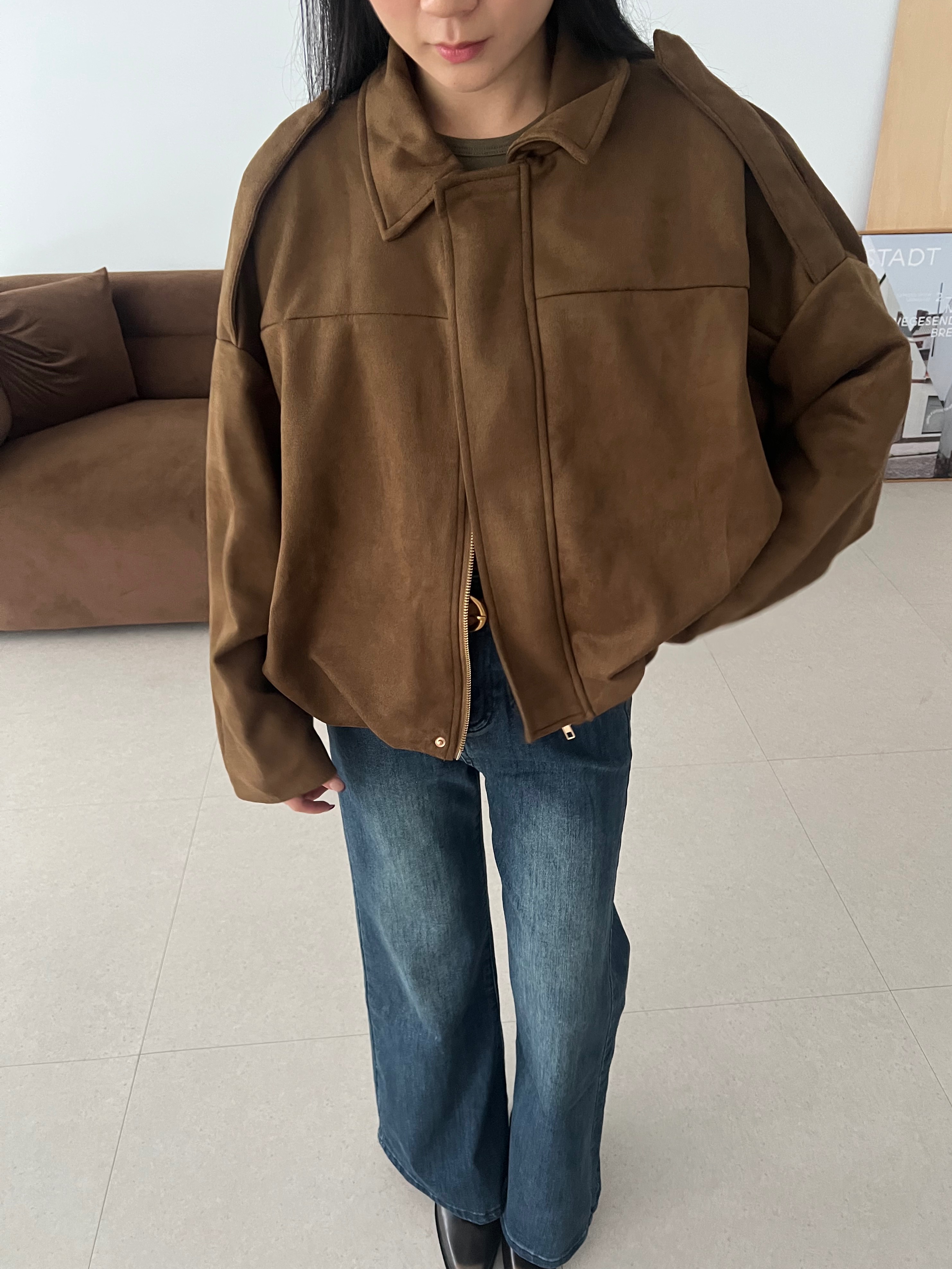 落肩款短版麂皮外套🧥