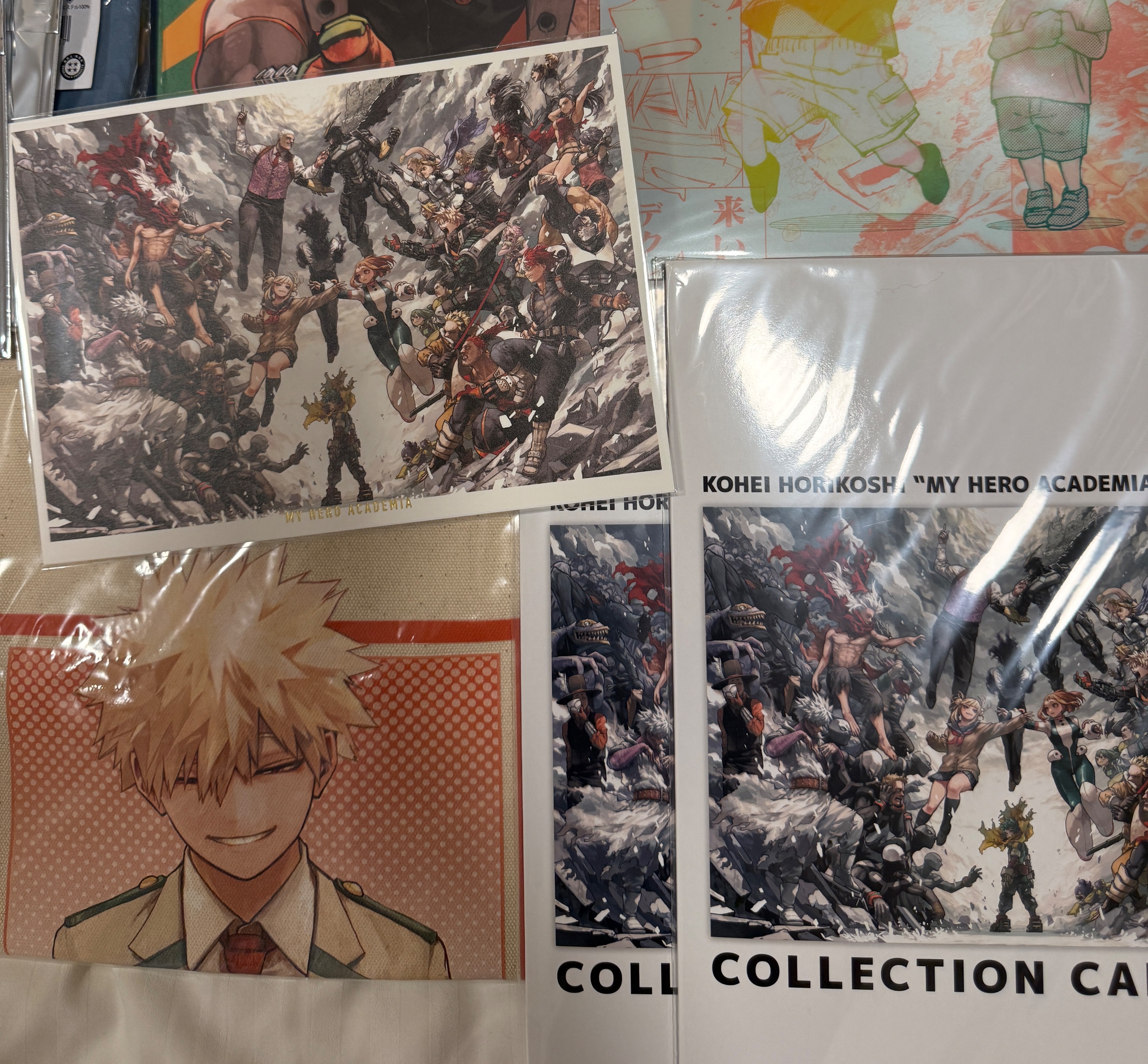 主視覺明信片 + 特典小卡