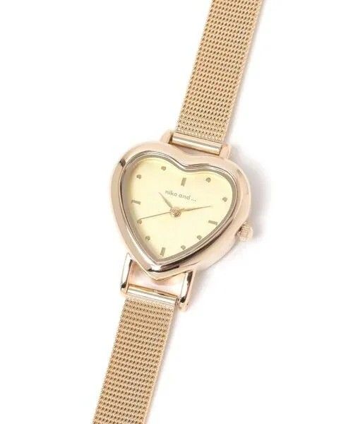 今晚調漲 預購  niko and ... 復古愛心手錶 心型