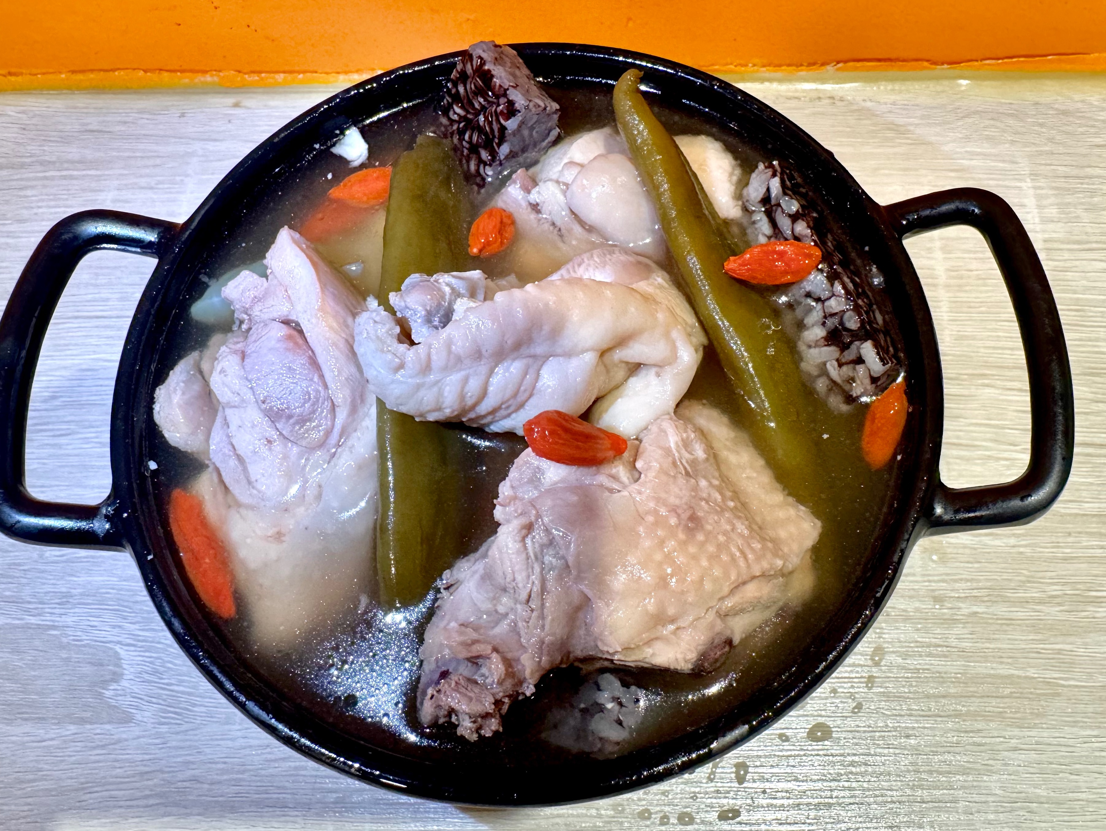 冷凍料理包   剝皮辣椒湯底