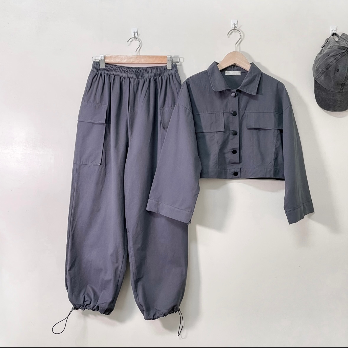 【全新】鐵灰色工裝套裝（S）