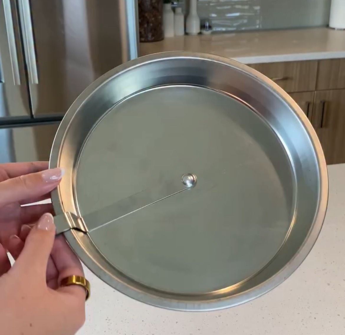 【城市選物 ｜CITYSELECT】旋轉自動脫模烘焙模具 C90