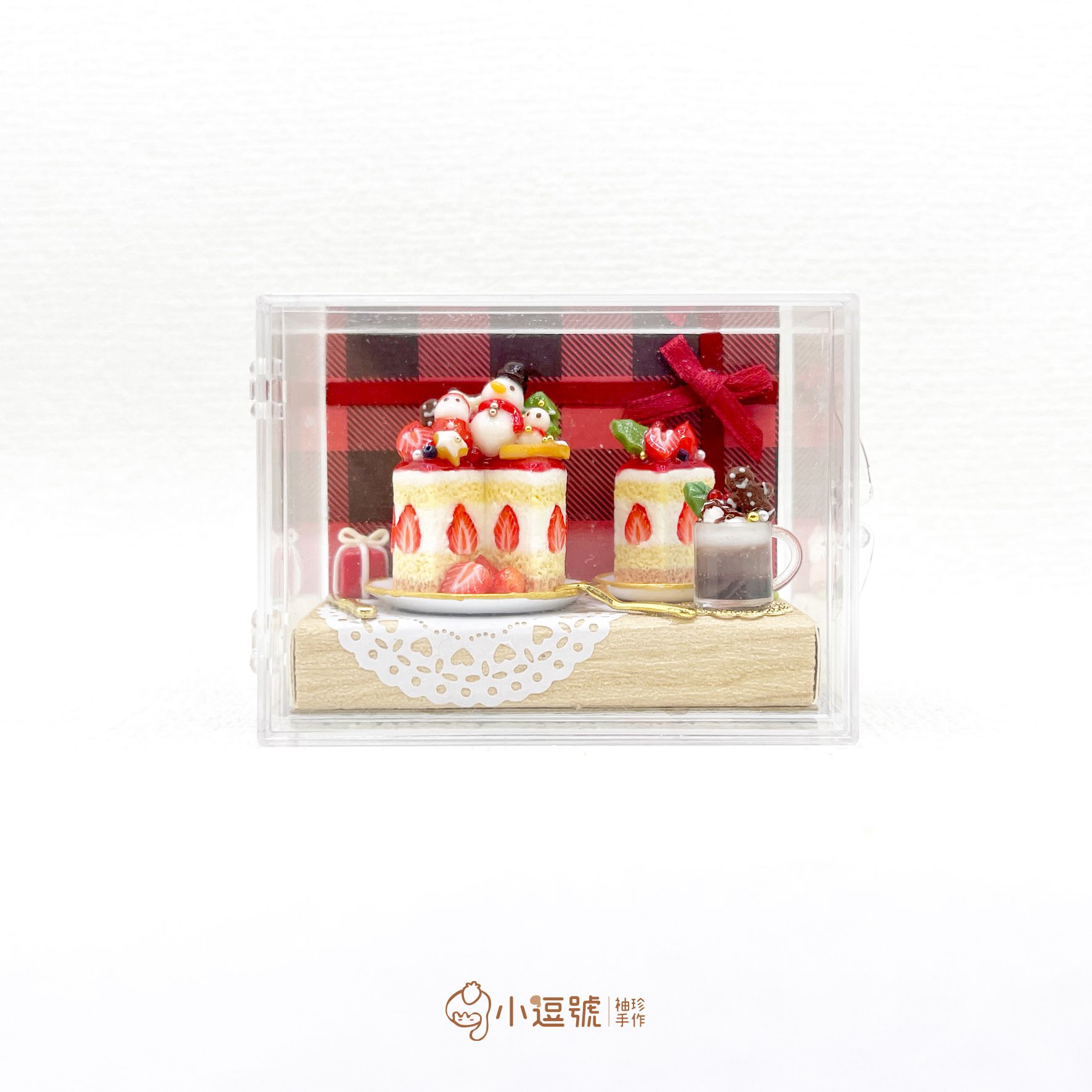 ✨小逗號袖珍手作✨｜聖誕節限定｜小雪人的聖誕派對盒｜盒玩｜袖珍娃娃屋｜小廢物｜擺飾｜文創｜仿真甜點｜可愛｜手作｜交換禮物