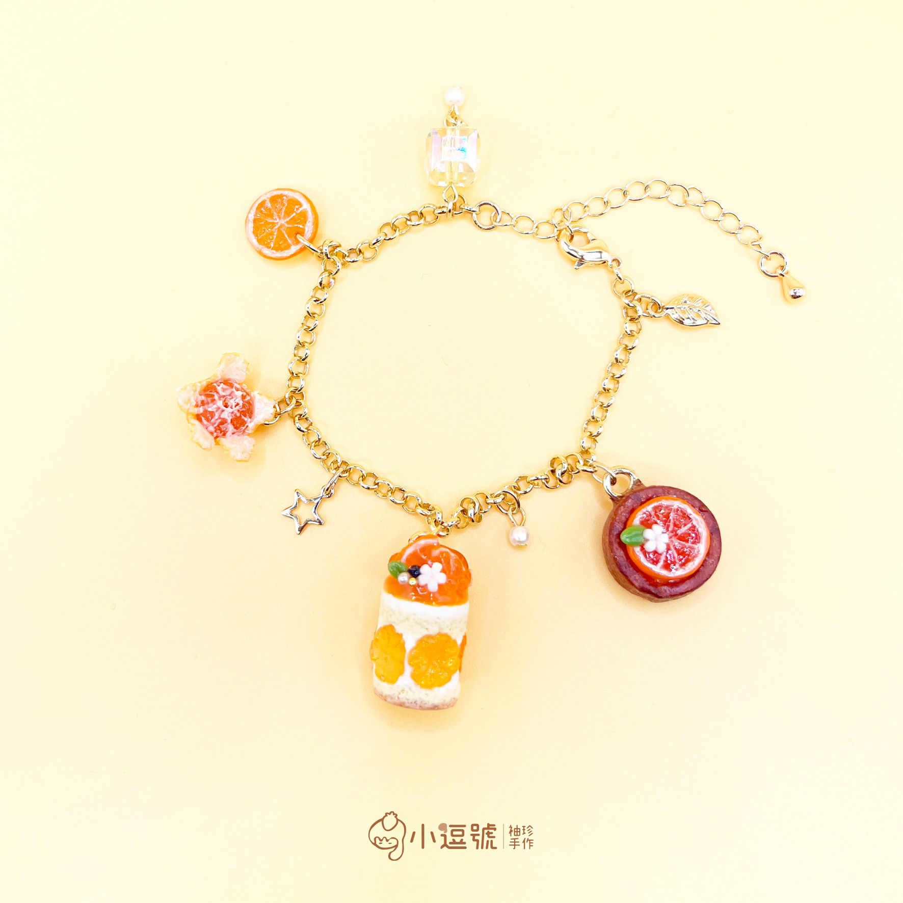 ✨小逗號袖珍手作✨｜大橘大利年節系列｜橘橘如意 蜜柑蛋糕｜手鍊｜金色｜文創｜仿真食物｜可愛｜禮物｜甜點耳環