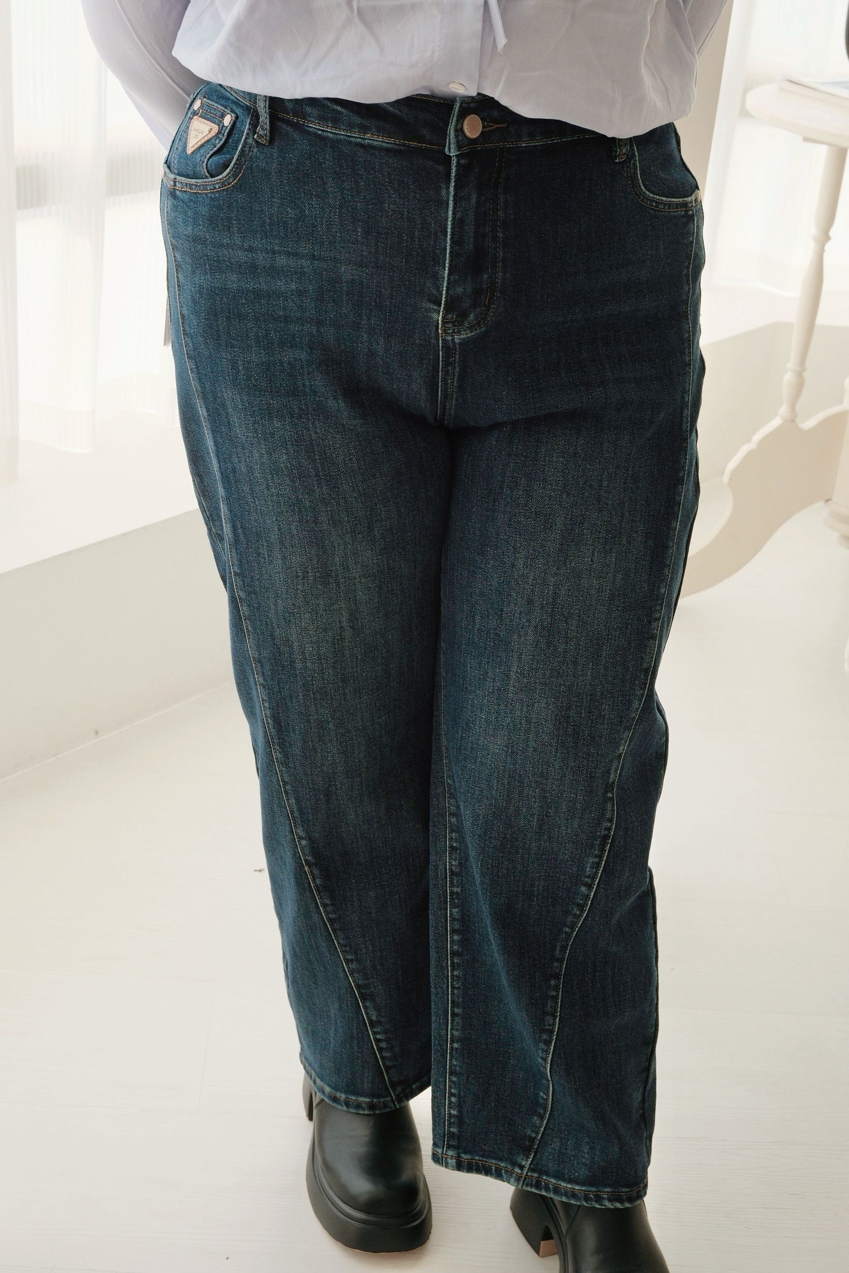 【H002】沉穩都會修身丹寧褲-牛仔藍