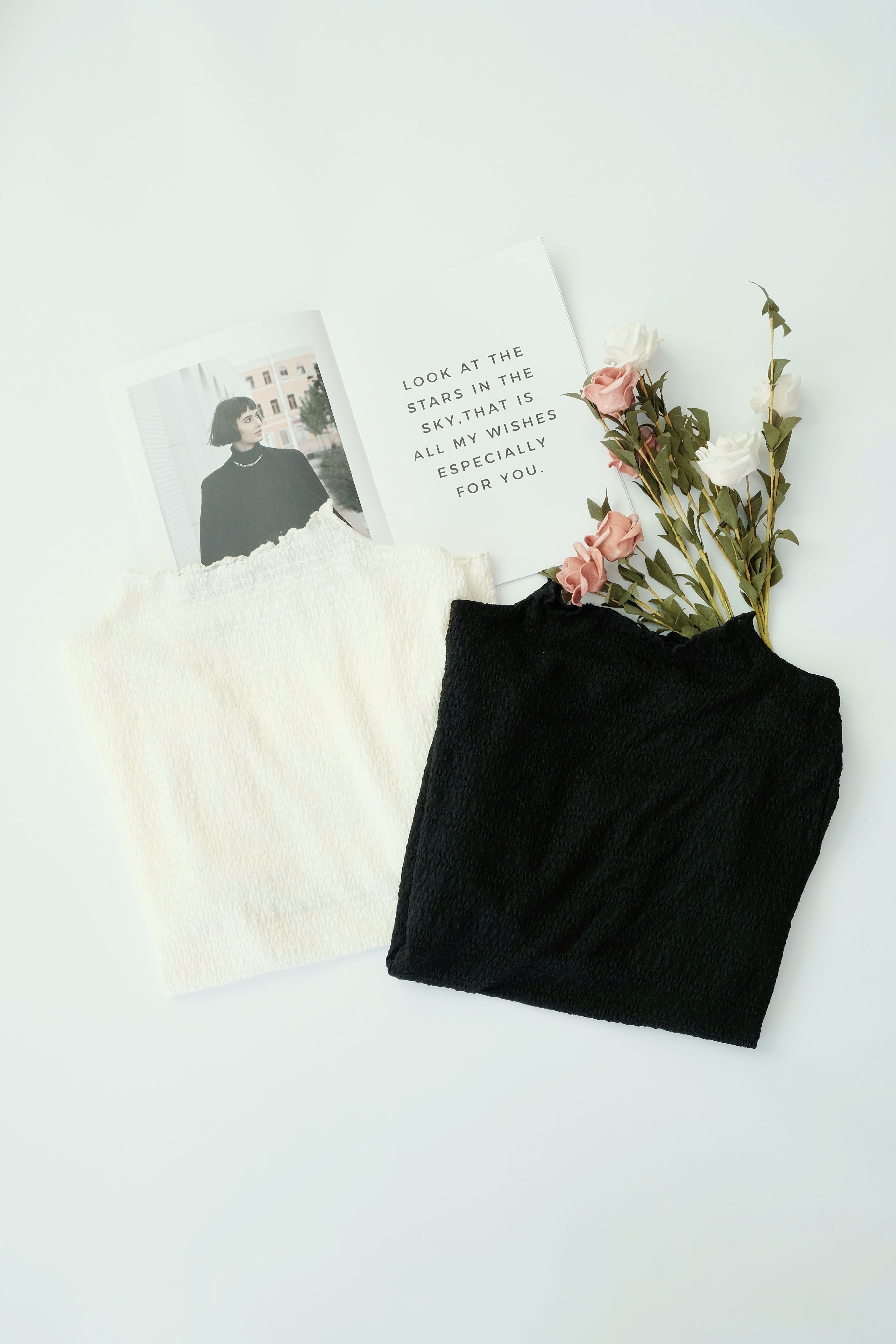 【H018】蕾絲木耳邊超彈力長袖上衣