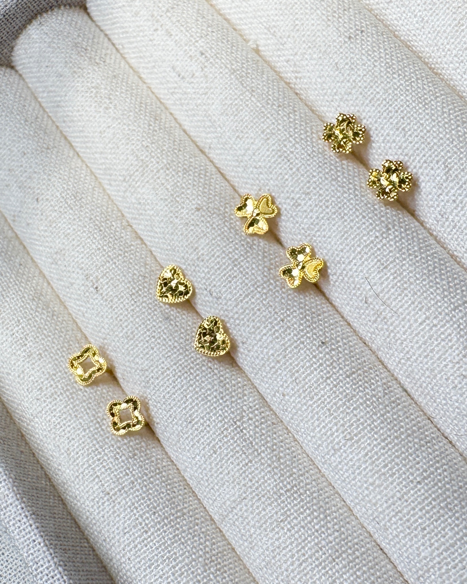 純金 造型小耳針