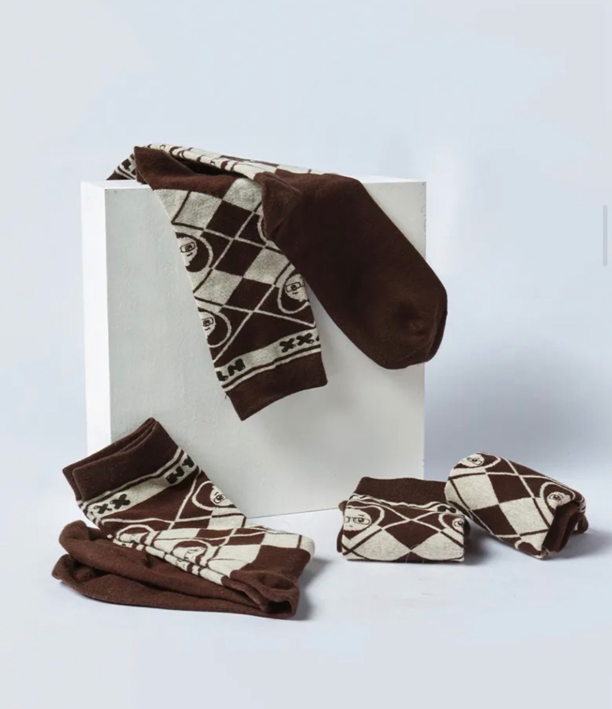 🇰🇷NYXX 眼鏡饅頭襪子