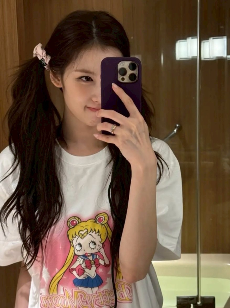 Sana 同款🇰🇷CANVAS 美少女短袖