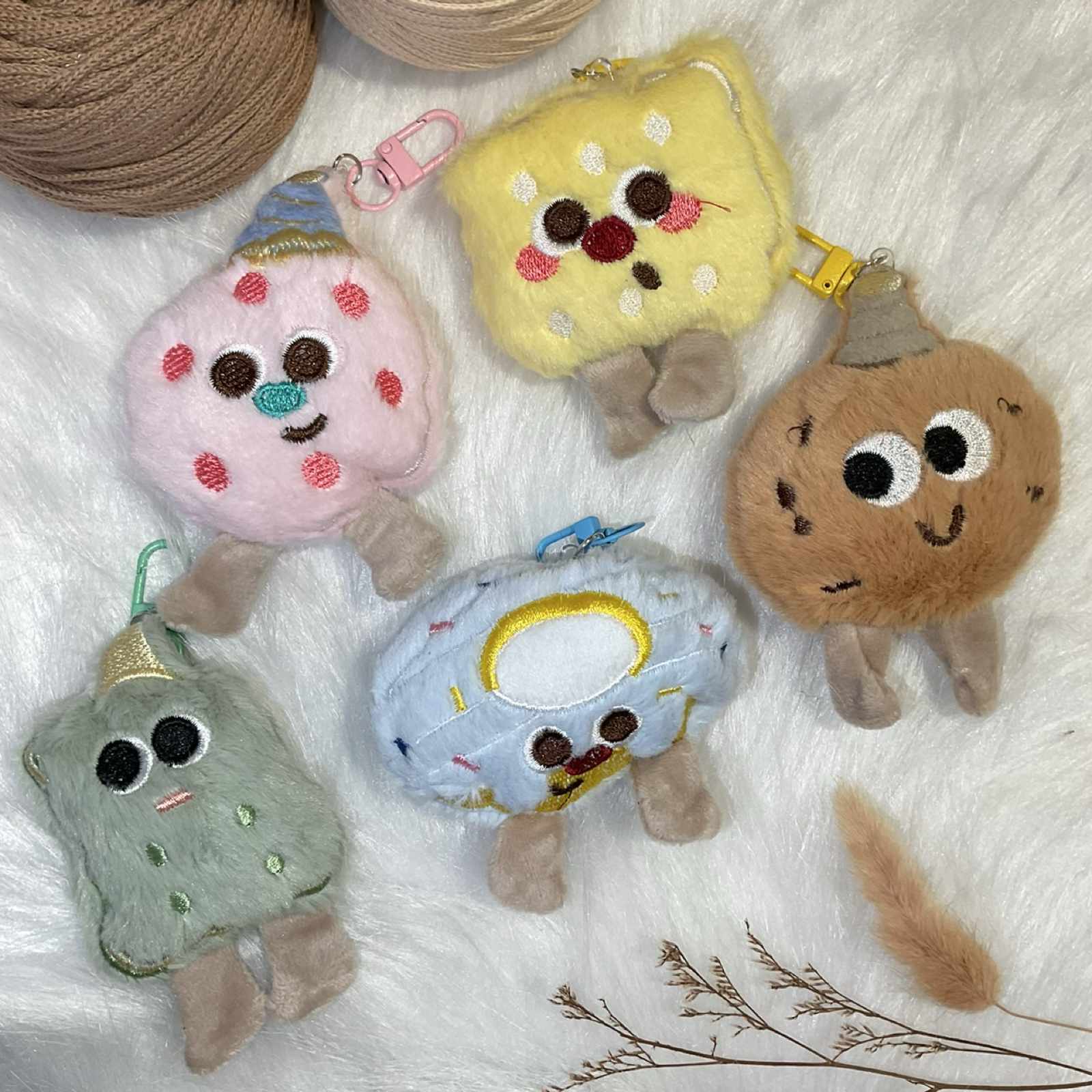 OTO娃哇屋🐰🐱餅乾五麻吉