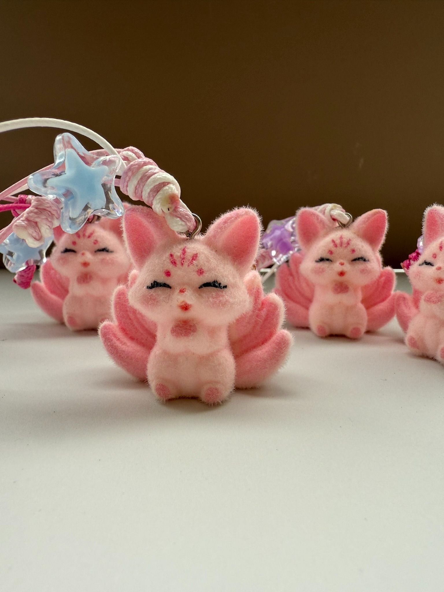 粉色九尾狐狸吊飾