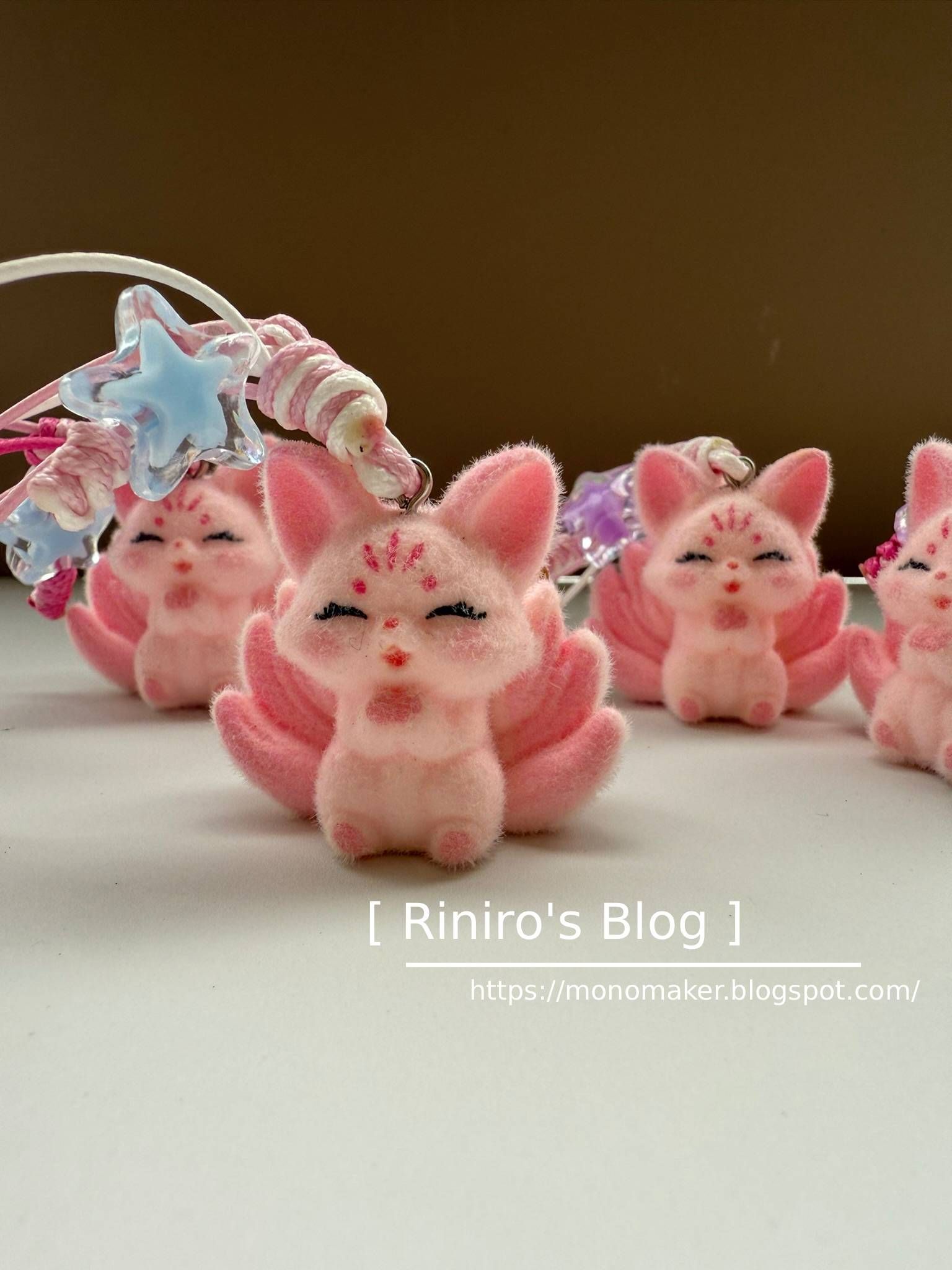 粉色九尾狐狸吊飾