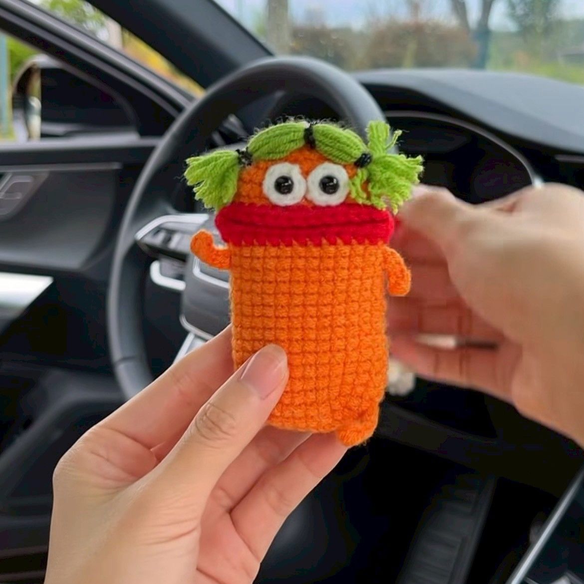 【生活研究所 ｜LIFE LAB】香腸嘴布娃鑰匙套 S18