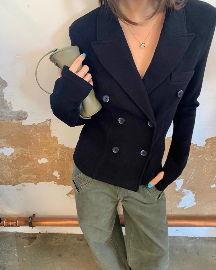 正肩氣質雙排扣西裝短款外套