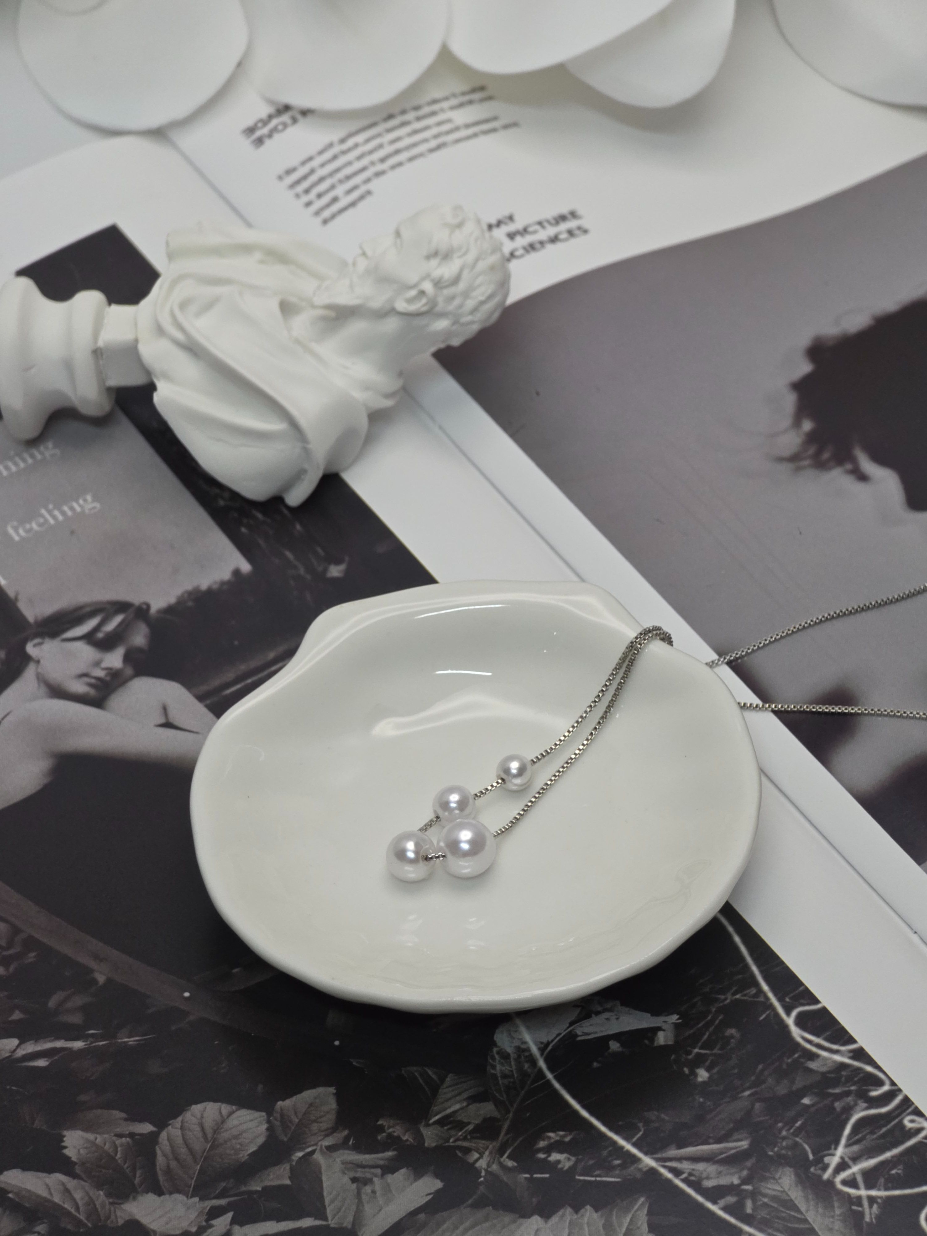 925純銀月光四顆珍珠項鍊｜氣質小眾設計｜不挑膚色｜不易過敏鋼鍊｜溫柔韓系百搭頸鍊