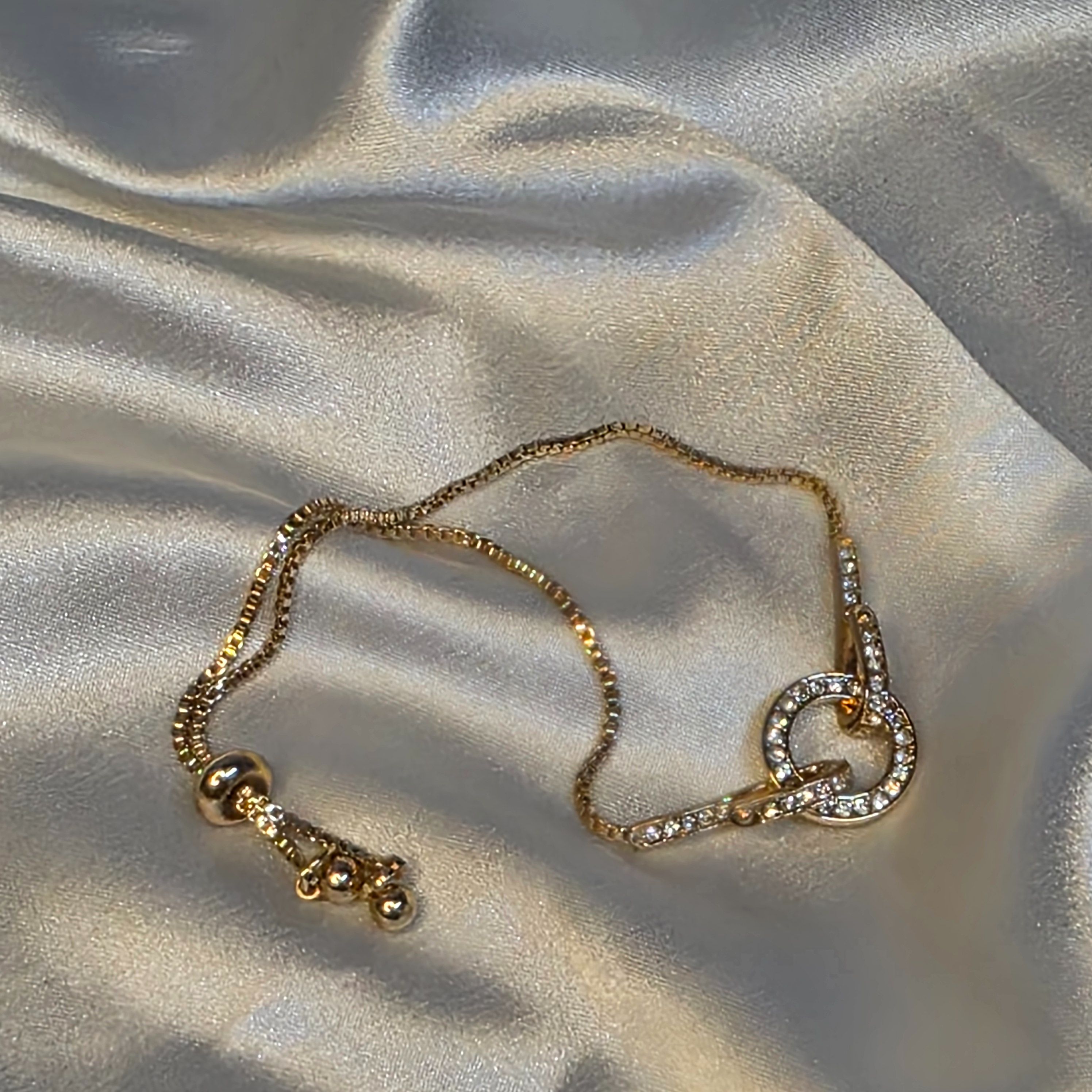 韓系鑽扣細版手鍊｜氣質百搭不挑手｜金色可調節手環