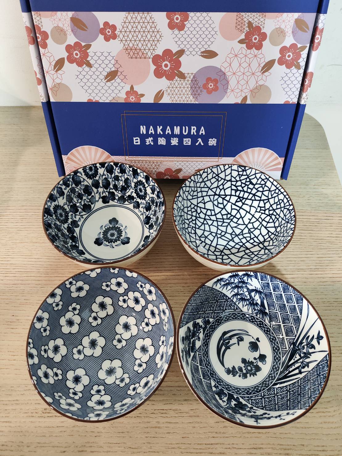 日式陶瓷四入碗（直徑11.5cm、高6cm）