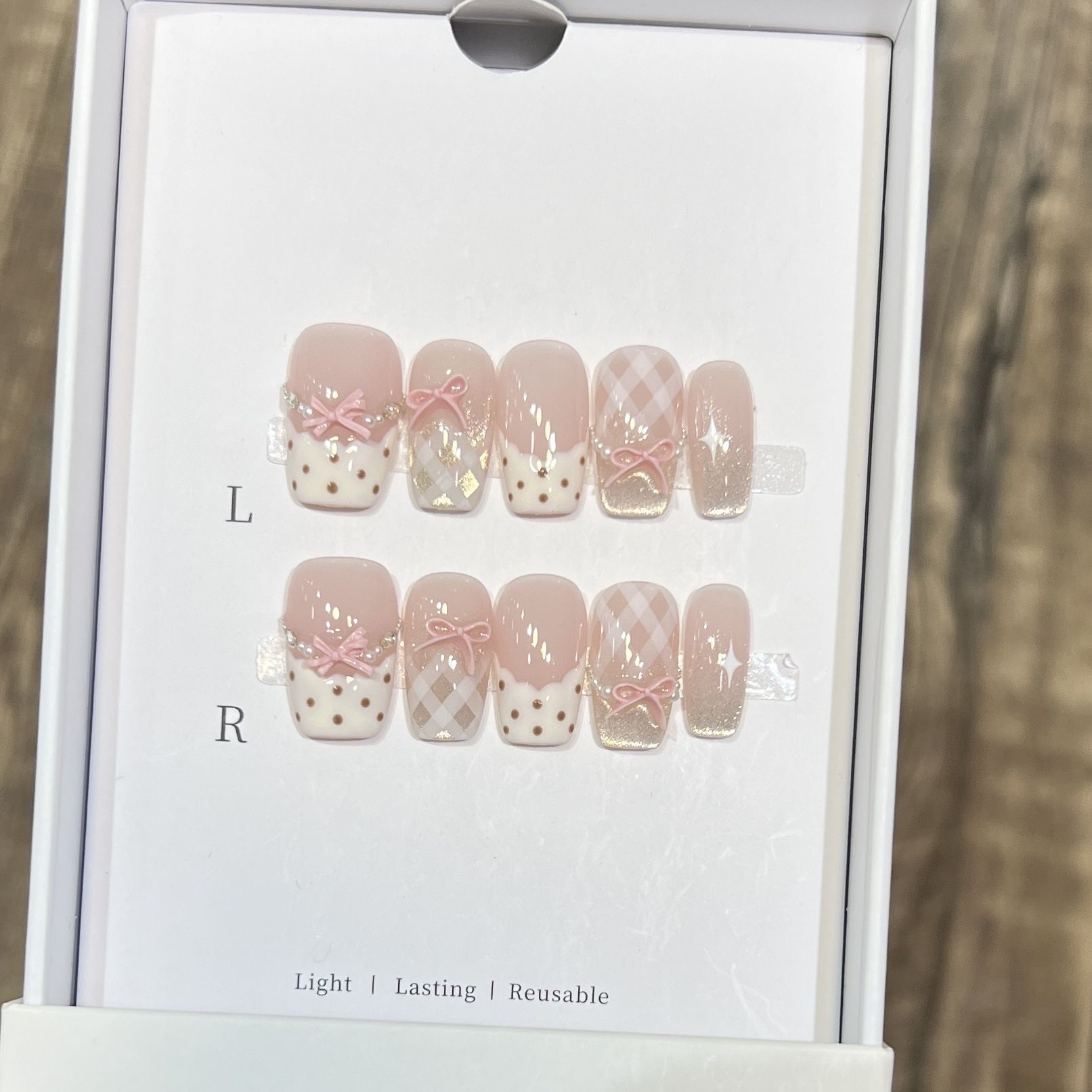 03穿戴甲（純手工）