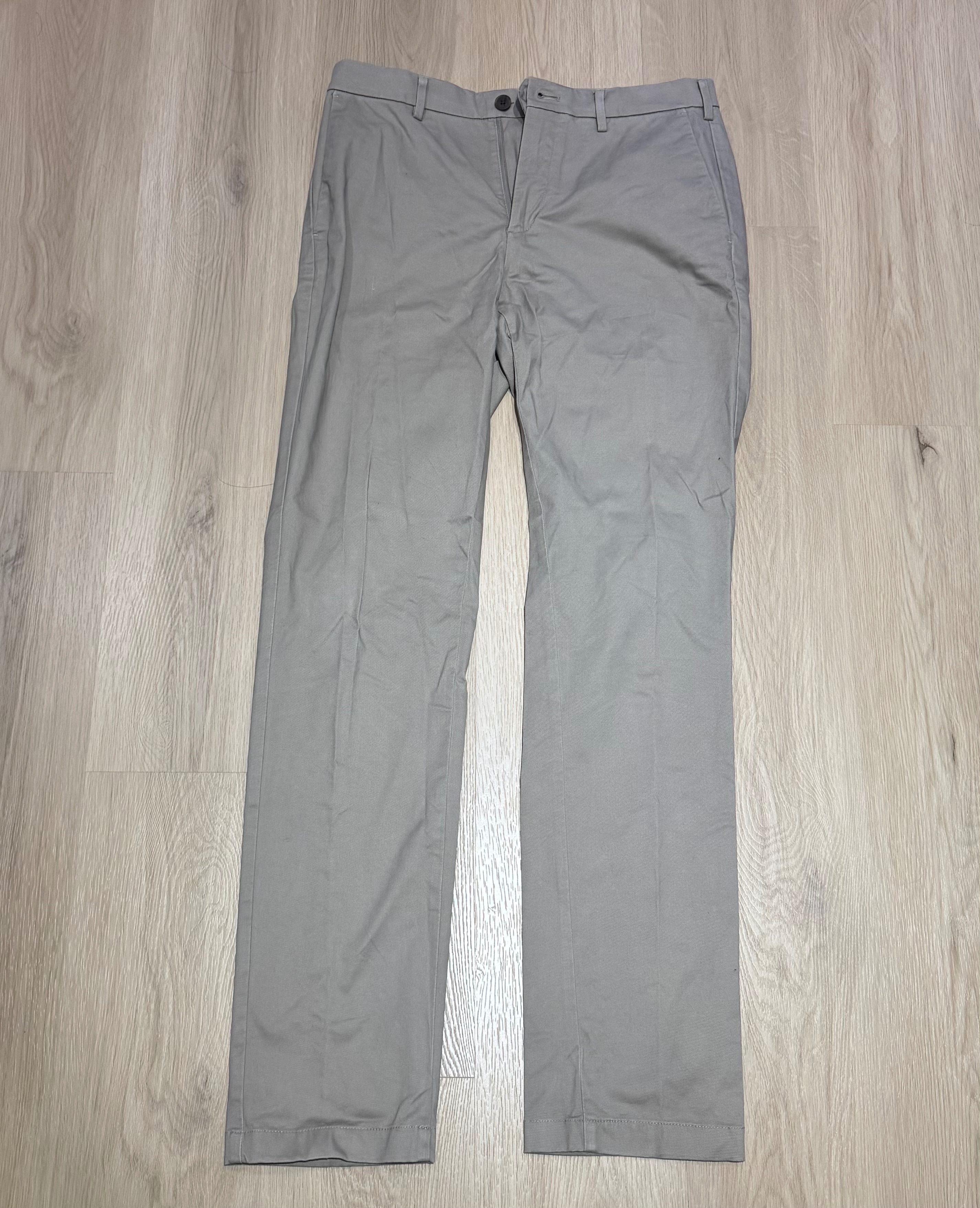 二手Uniqlo卡其色長褲31腰