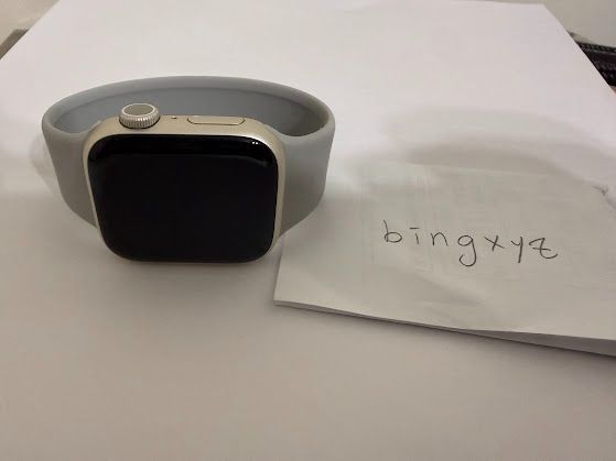 Apple Watch S8 41mm 星光色 二手