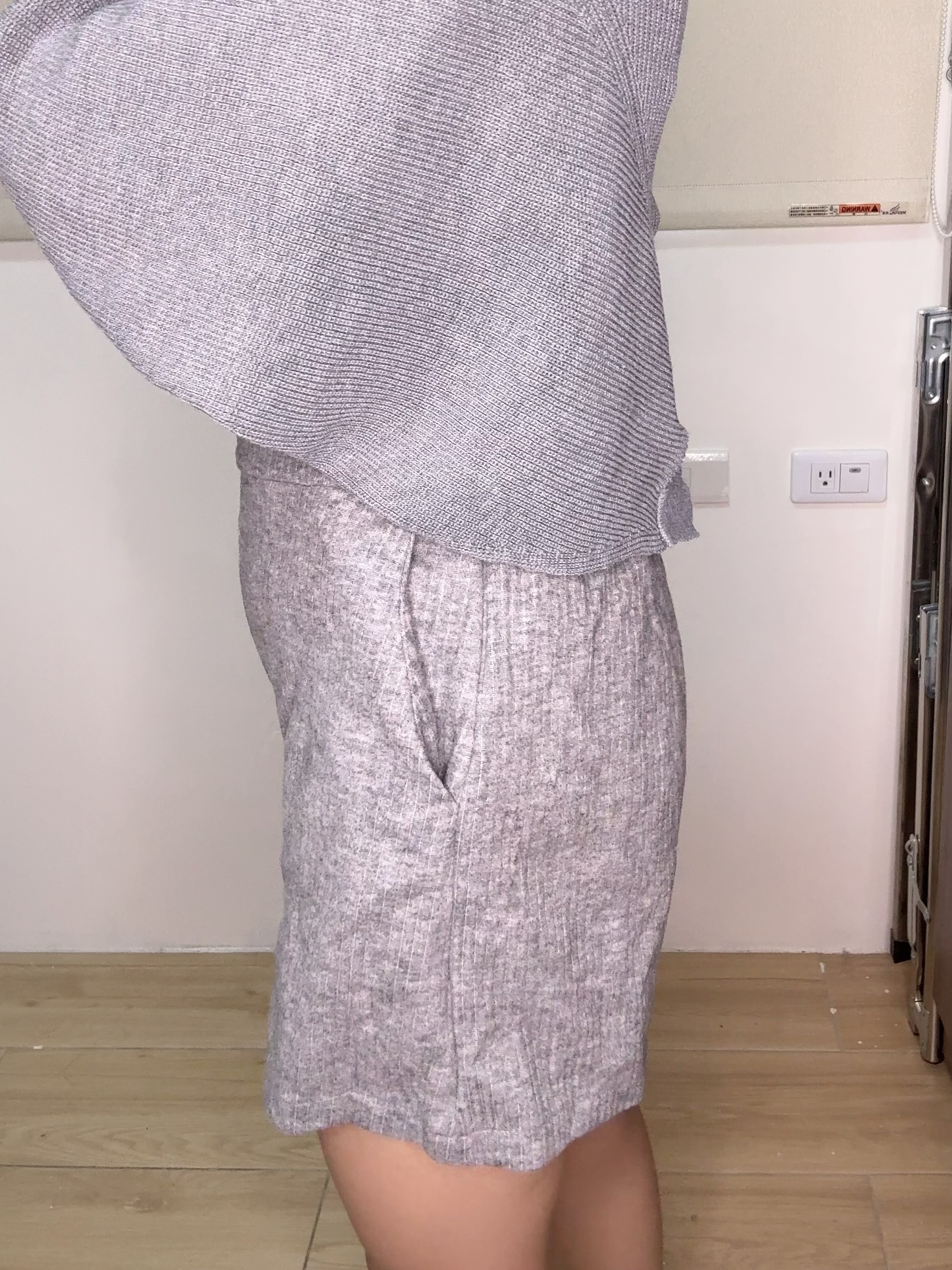 厚針織鬆緊腰短褲