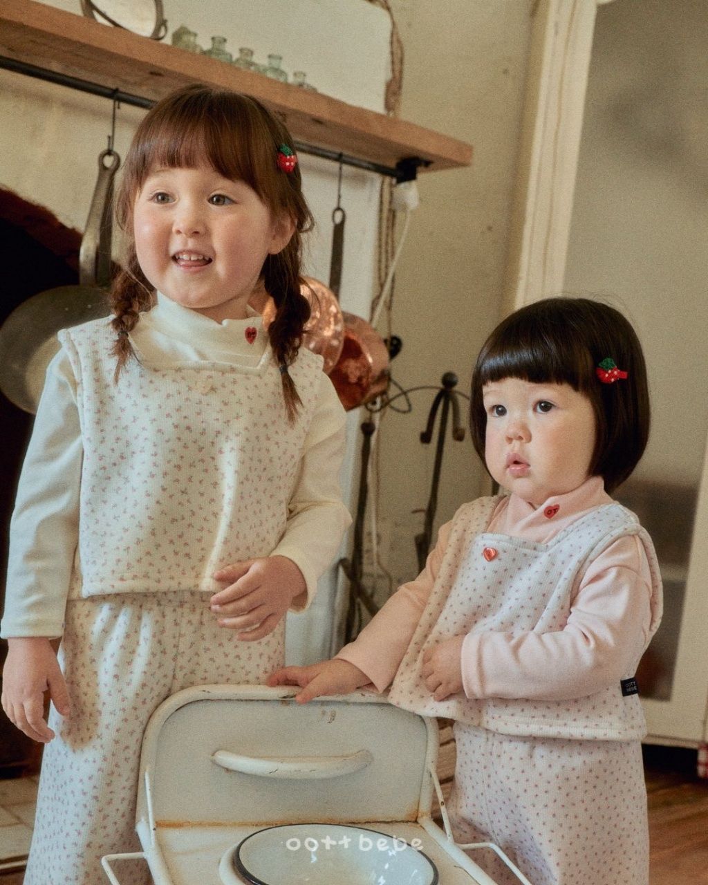 [特價]OOTTBEBE碎花刷毛背心套裝