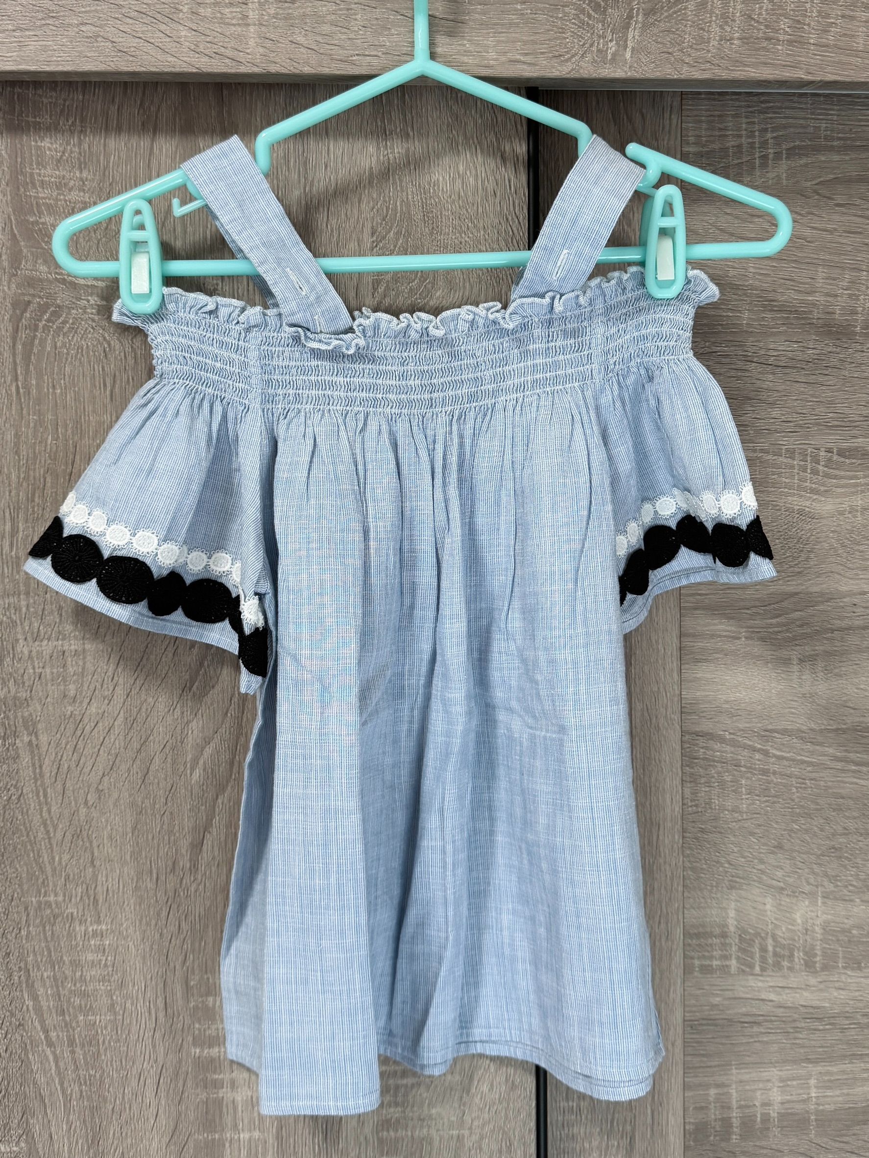 私物-二手-H:CONNECT-藍白條紋露肩刺繡傘型上衣