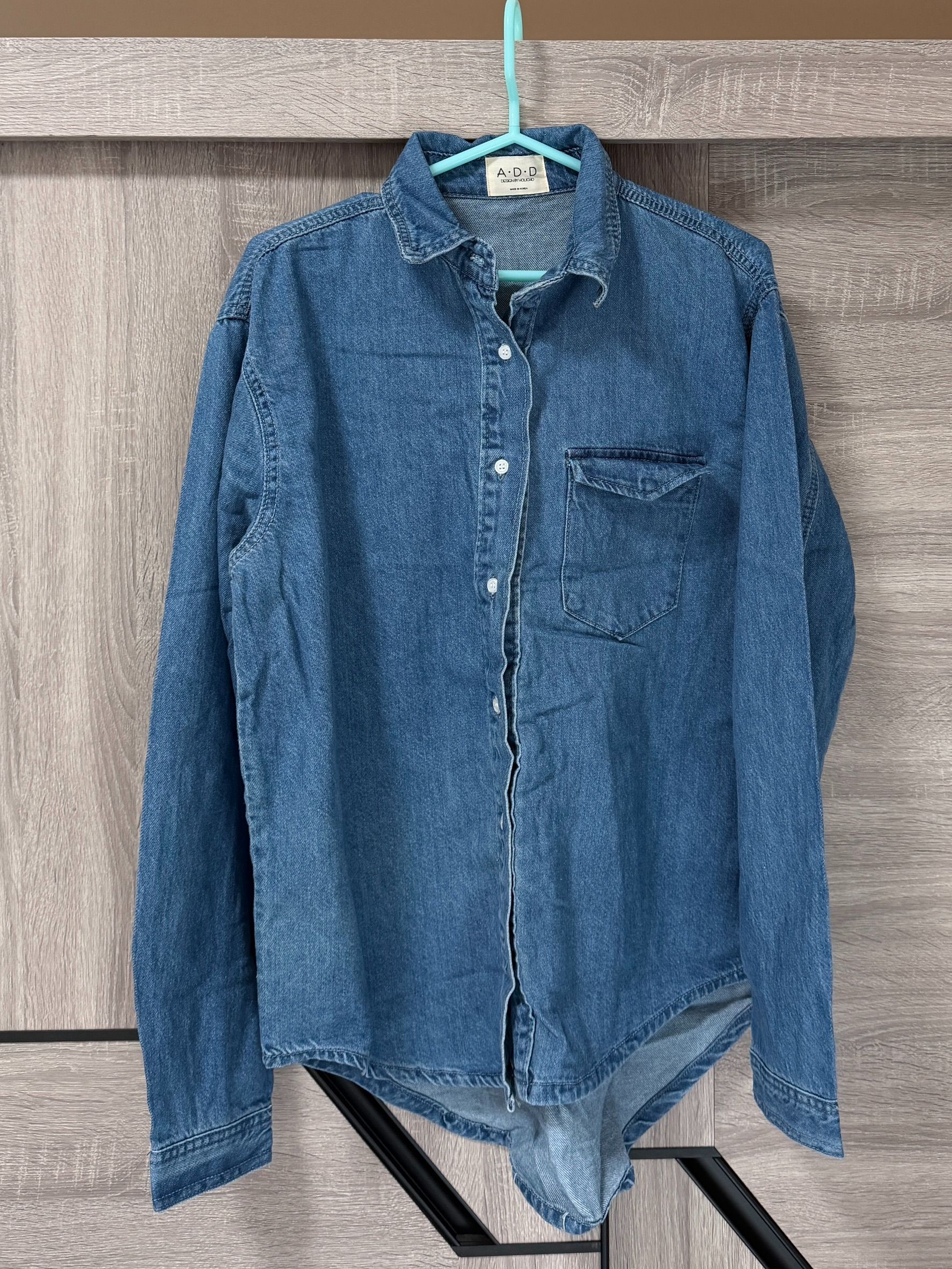 私物-全新-韓貨-親膚軟料OVERSIZE前短後長牛仔襯衫（附綁帶）