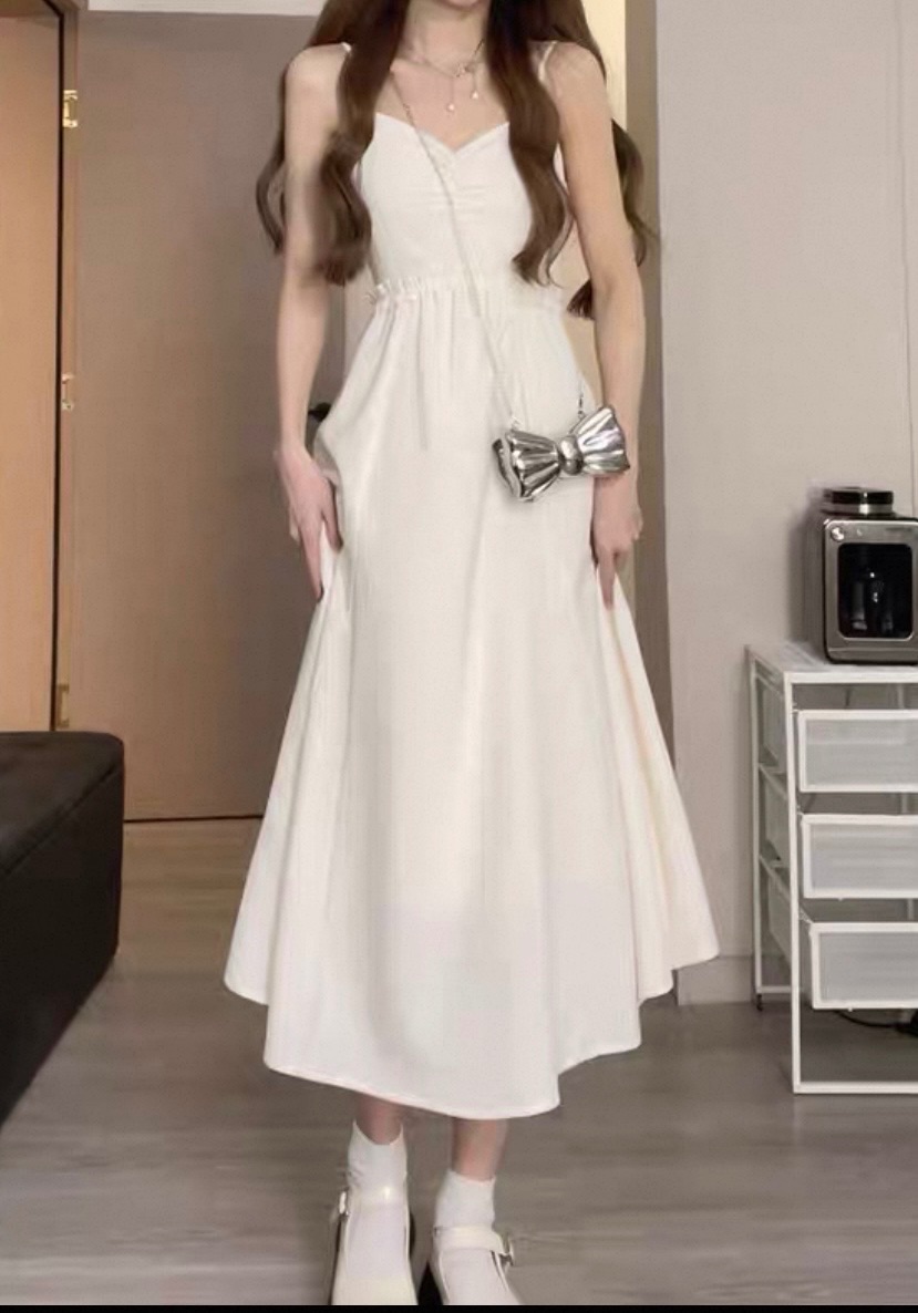 全新 細肩帶連身長洋裝 白