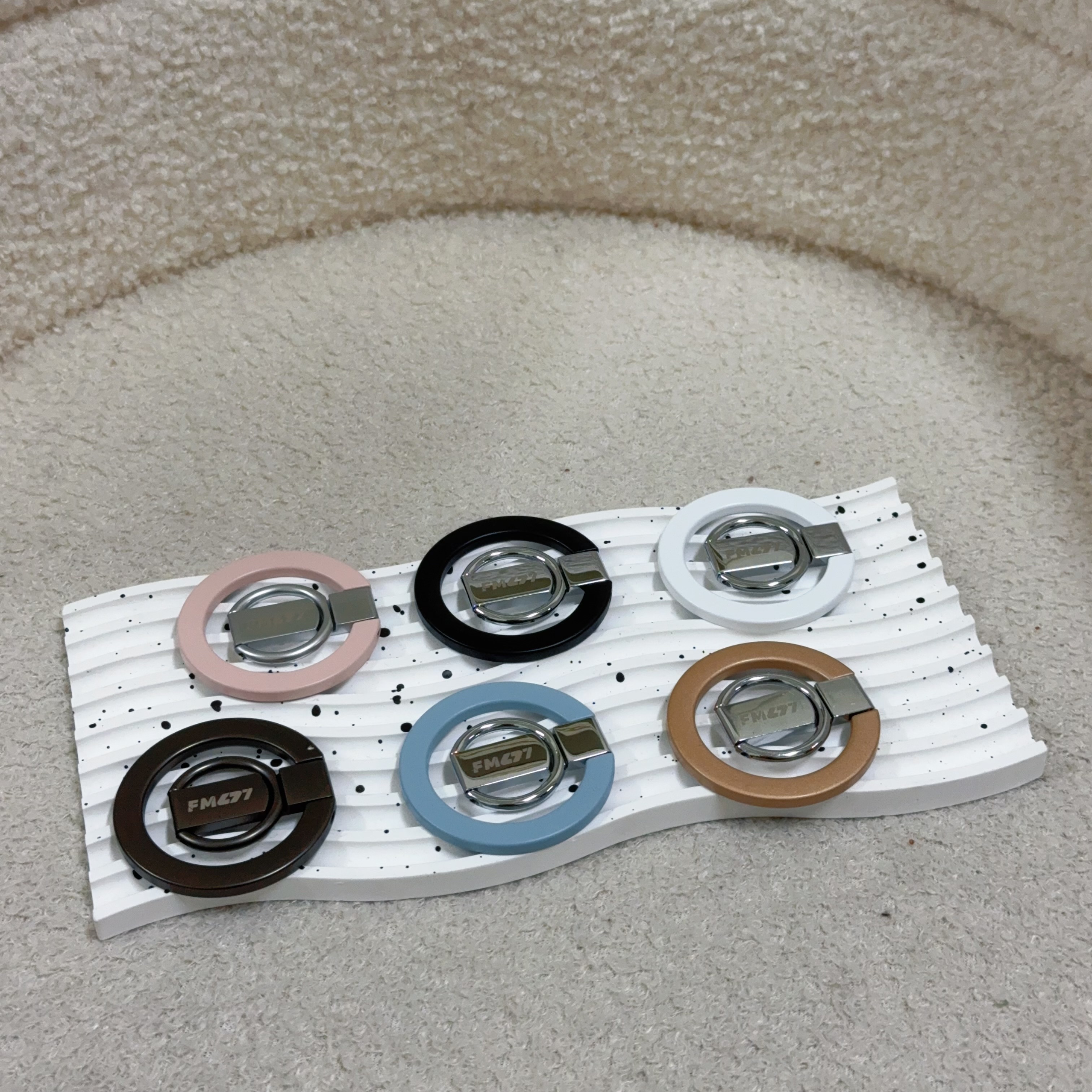 FML品牌多角度磁吸支架🧲