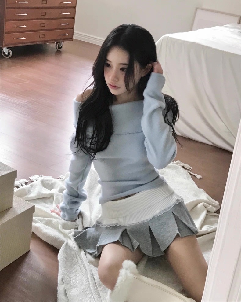 現貨 正韓🇰🇷推推款♡ 修身露肩長袖針織