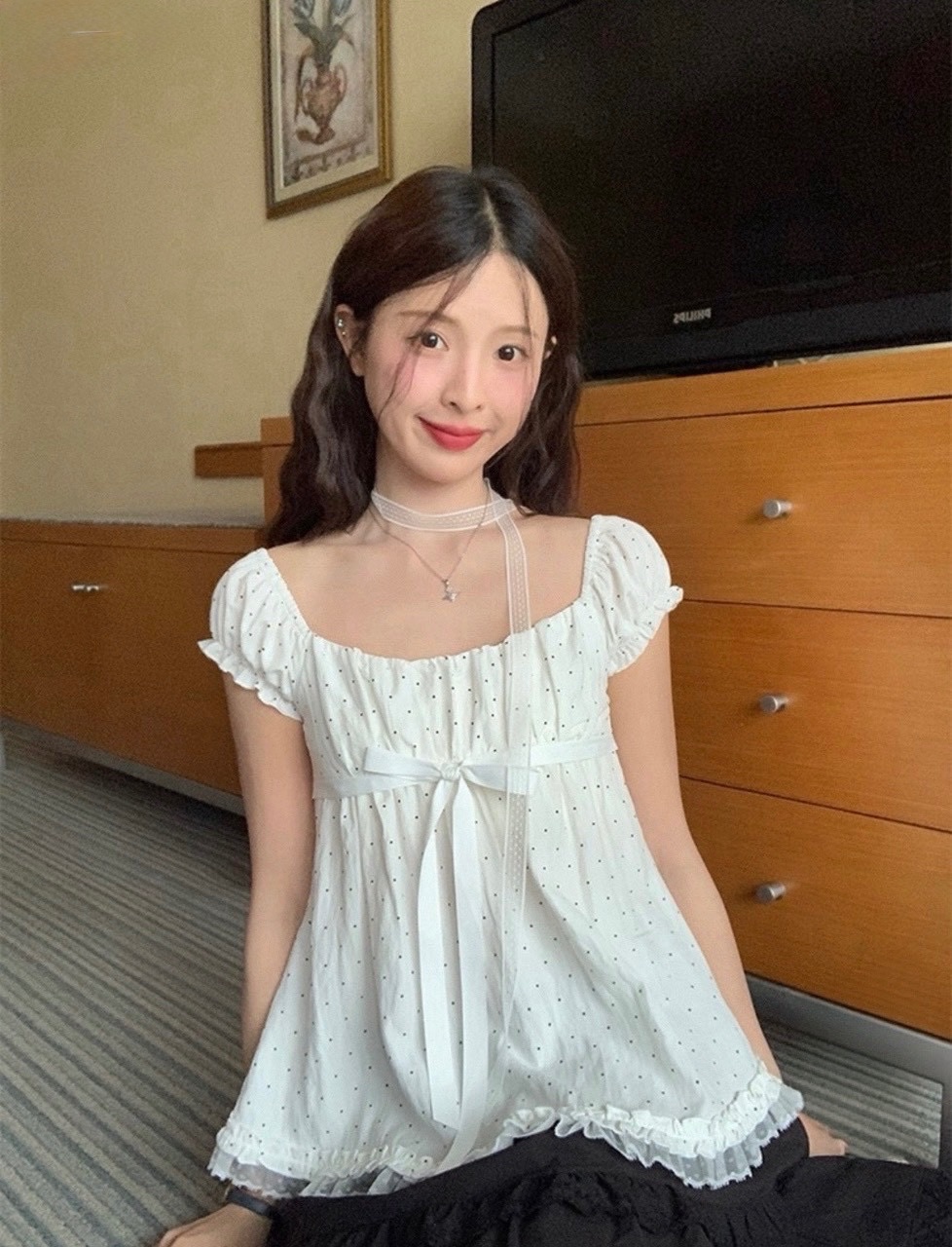 附繞脖!下擺蕾絲拼接點點綁結上衣ᝰ.ᐟ⋆.˚⋆｡