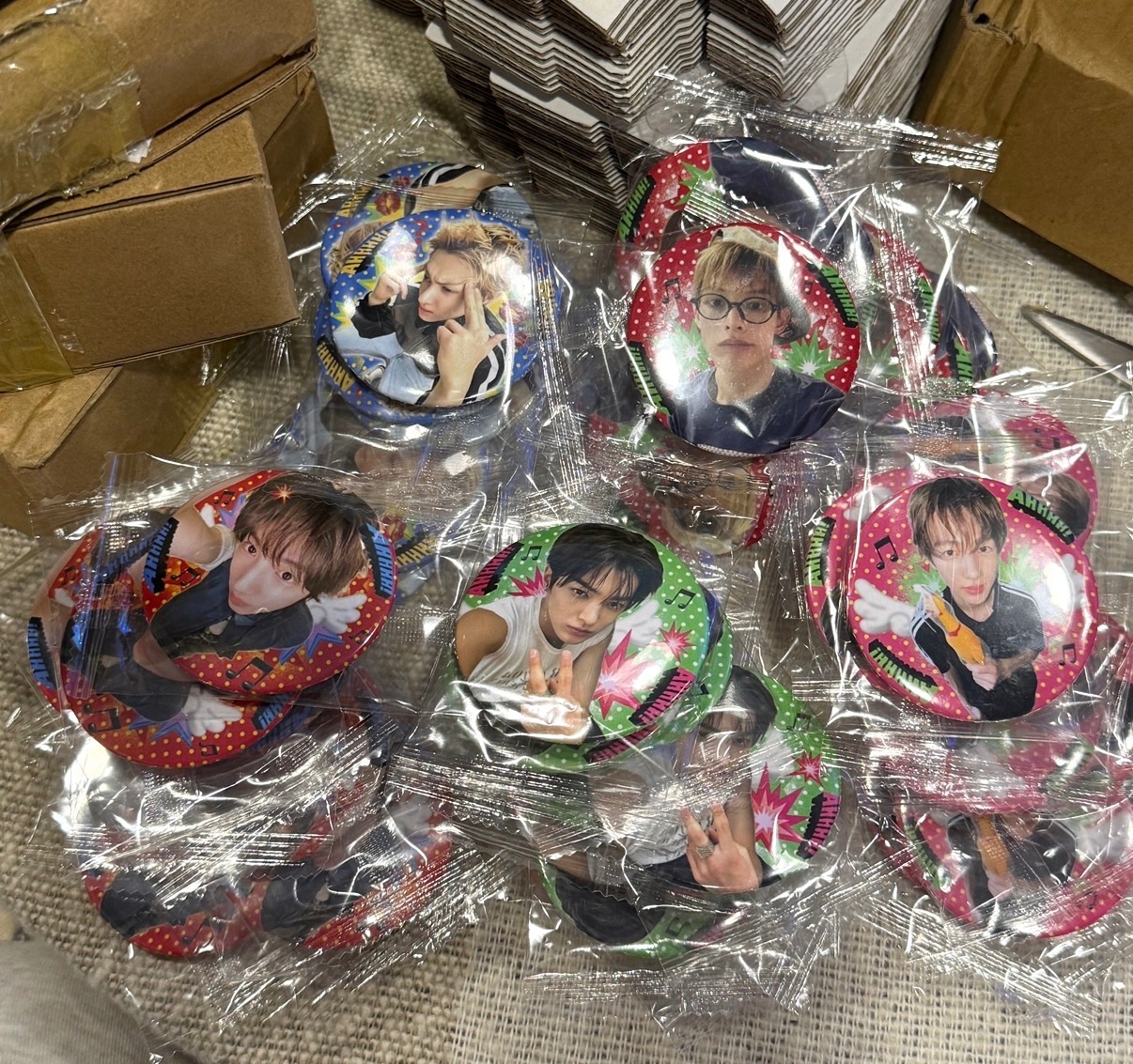 現貨🍀cortis徽章 58mm