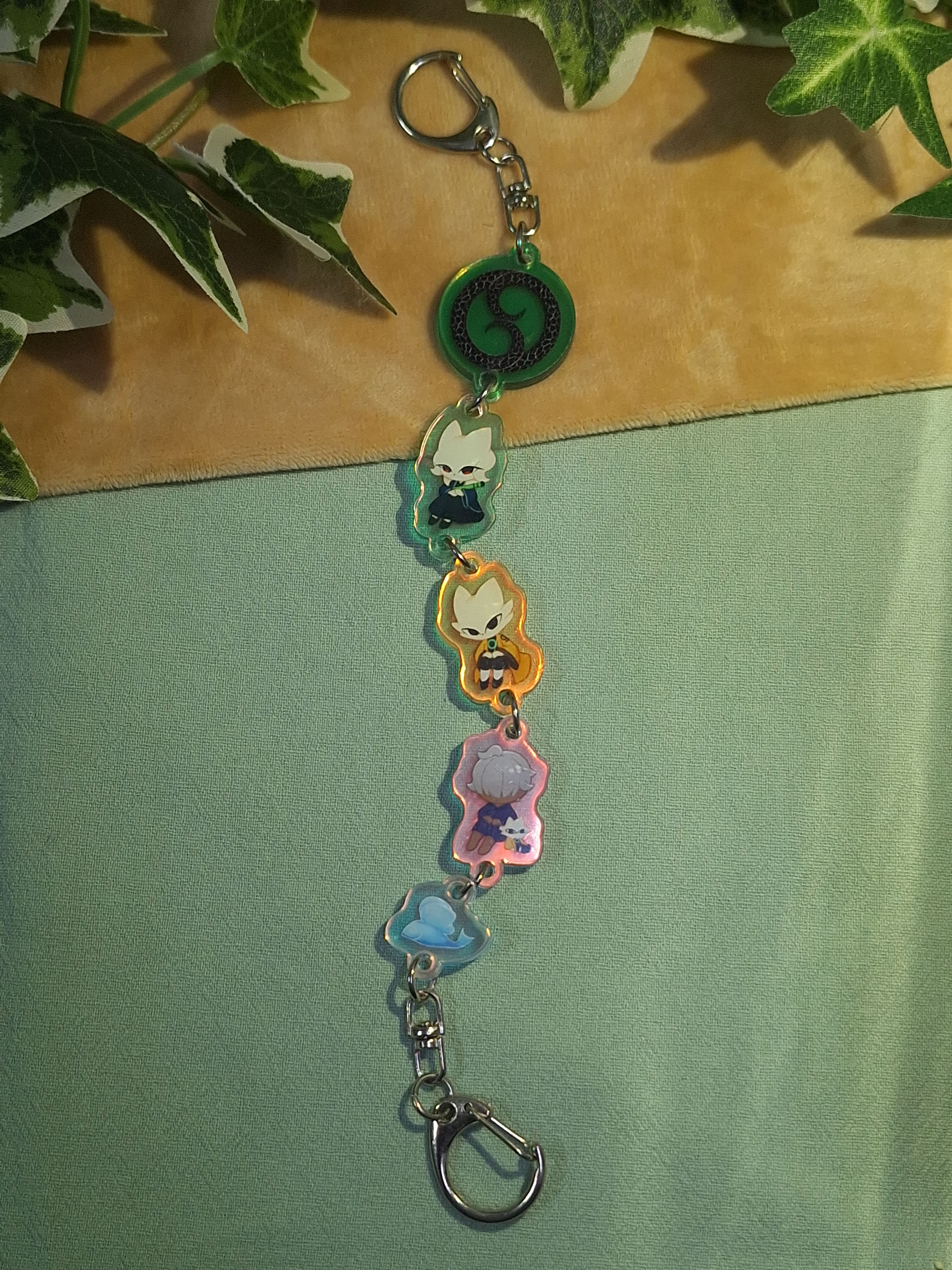 九日｜軒羿恆古樹循環壓克力串串吊飾