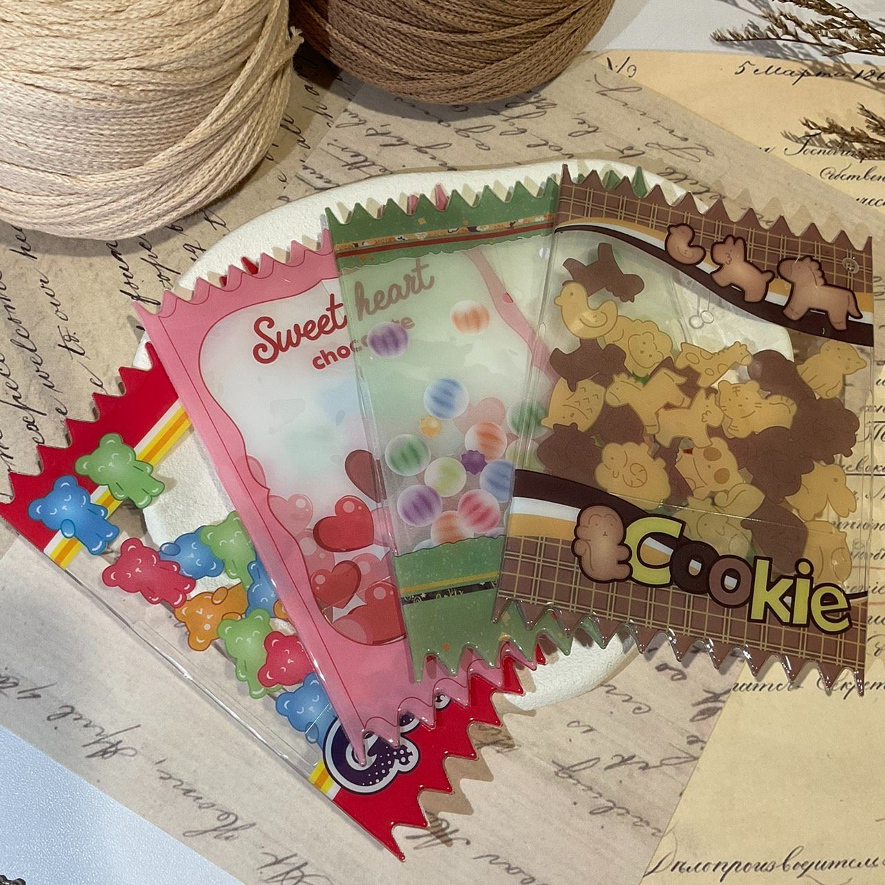 OTO娃哇屋🐰🐱甜點吧唧袋、徽章展示袋