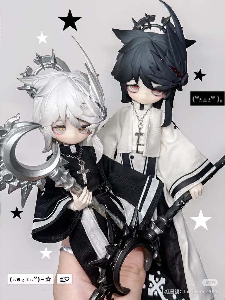 月光童話 隱藏娃衣（左，有娃衣，需綁白牧師服一起下）