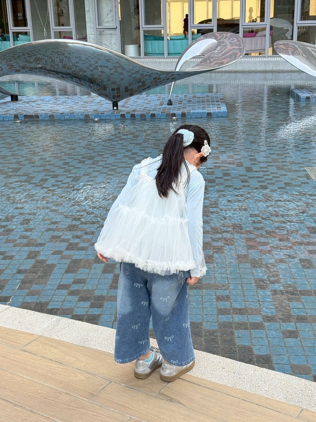 直筒蝴蝶結牛仔褲