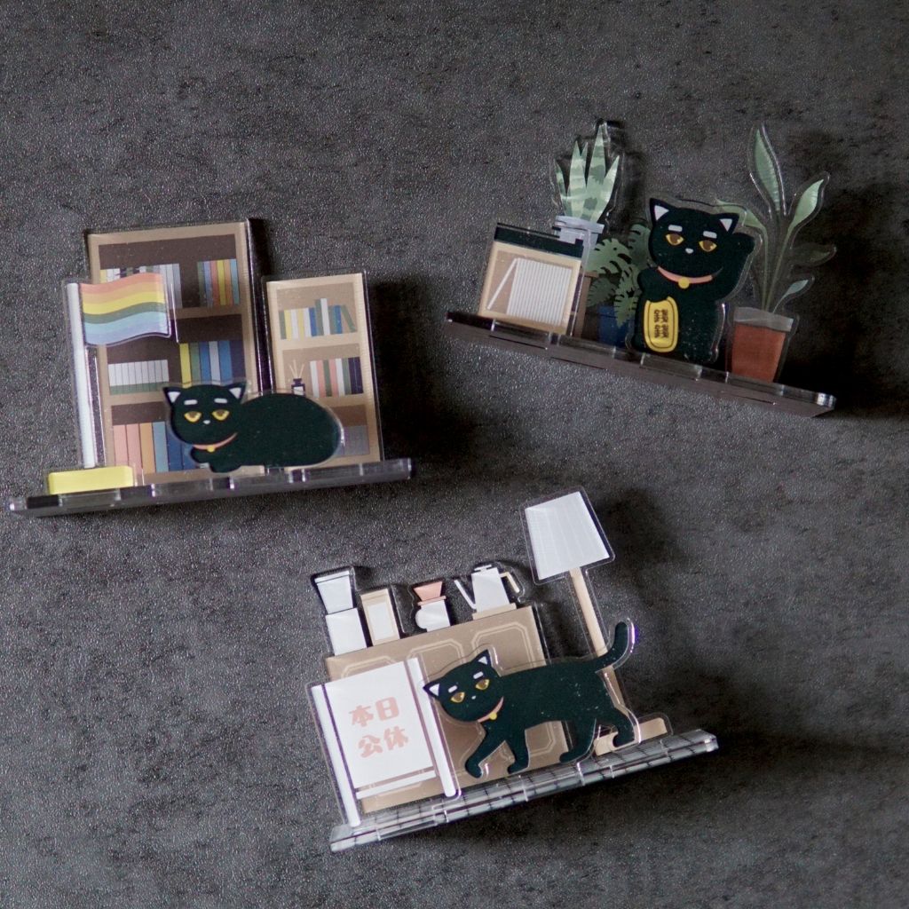 黑貓立體壓克力擺飾／違章女生Ｘ寫字練習