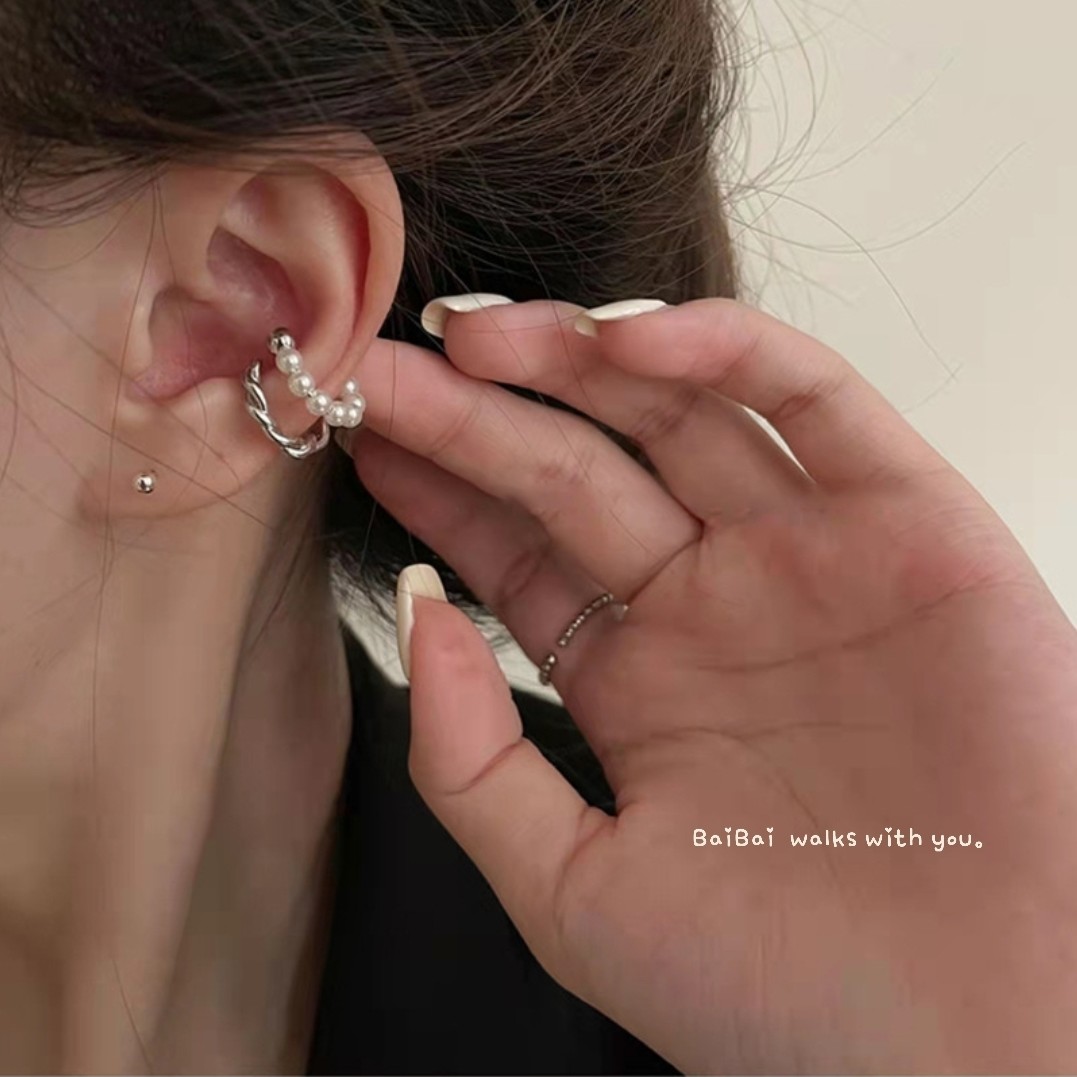 一圈珍珠•扭結耳骨夾 | One Loop Pearl Twist Ear Cuff