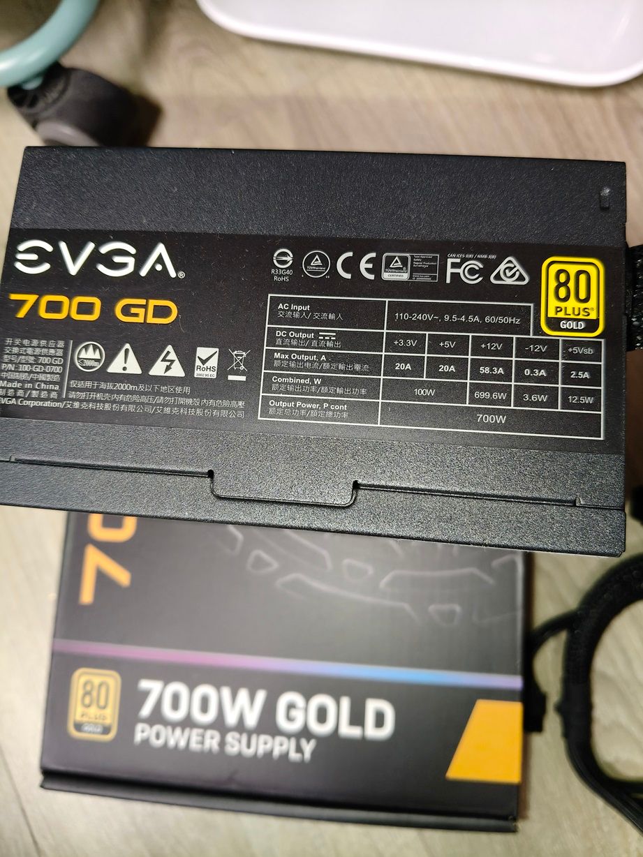 EVGA 700GD 700w 金牌psu