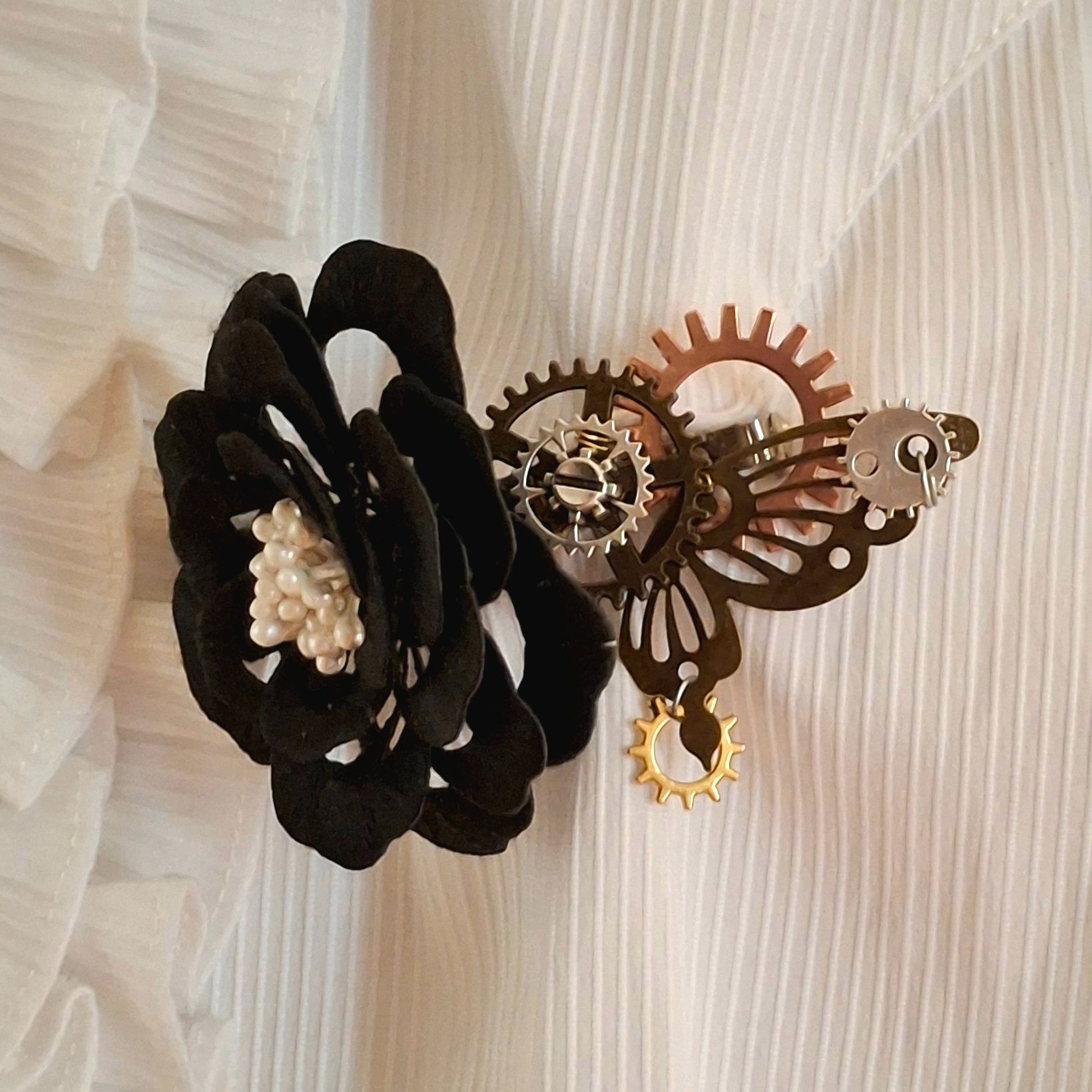 【原創纏花】祕術綻燃．黑色玫瑰蒸汽龐克別針