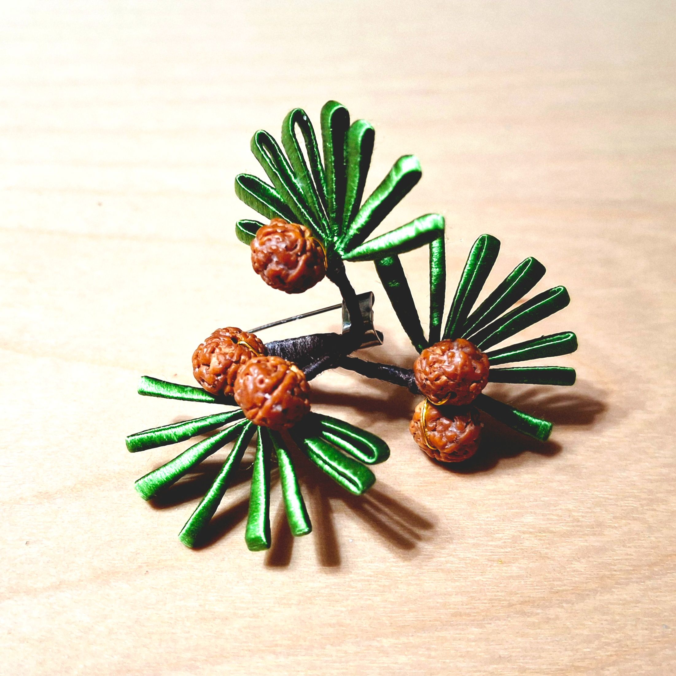 【原創纏花】小金剛菩提聖誕松枝別針