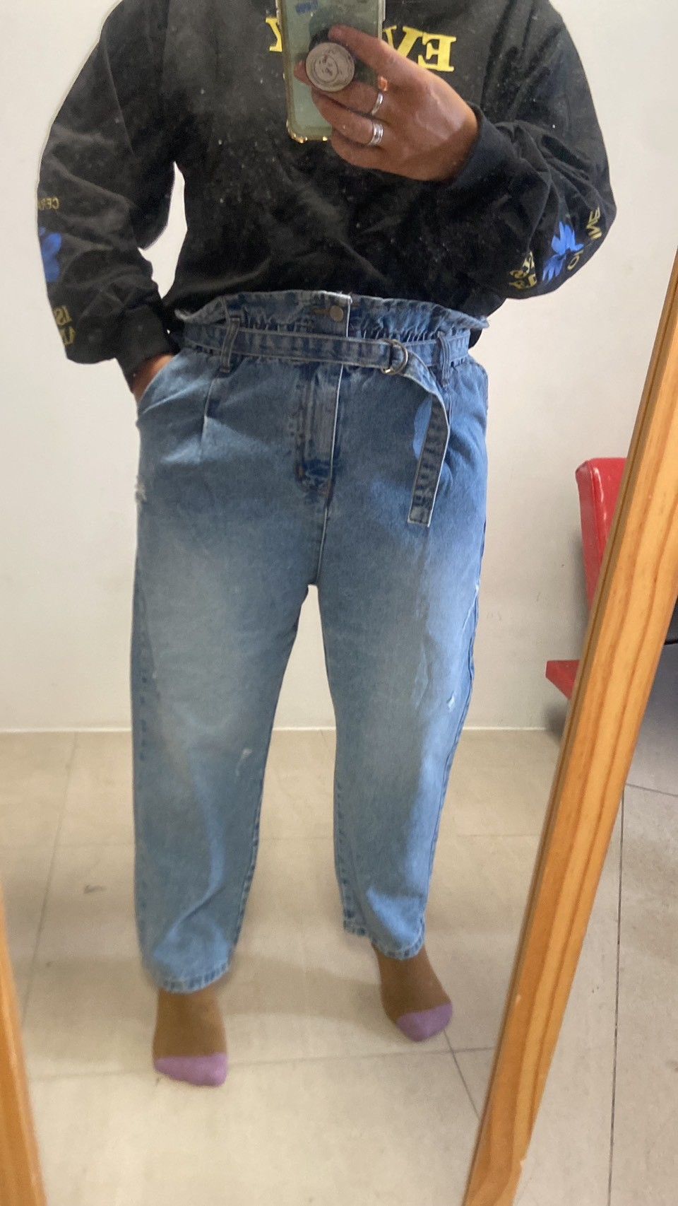 正韓花苞附腰帶牛仔褲（2XL可）