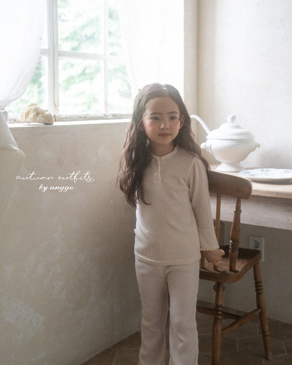 女童2色優雅高級蕾絲長袖上衣｜現貨｜正韓童裝 Anggo 女童長袖 女童薄長袖 女童長袖上衣 女童薄長袖