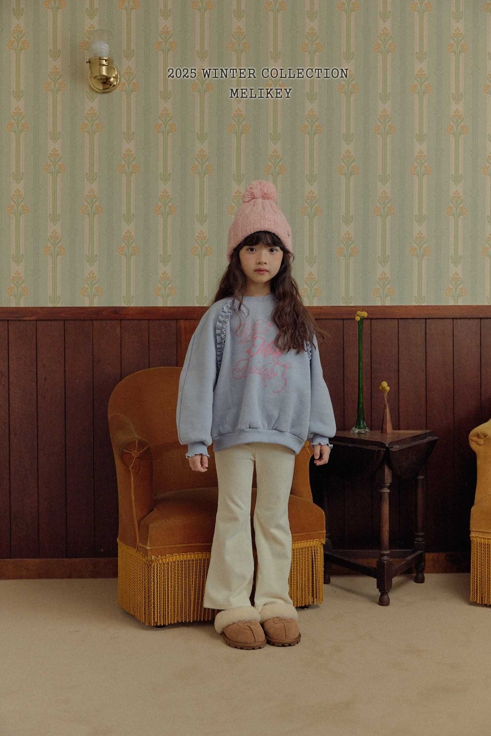 正韓女大童燈芯絨白色喇叭褲 台灣現貨135~140cm