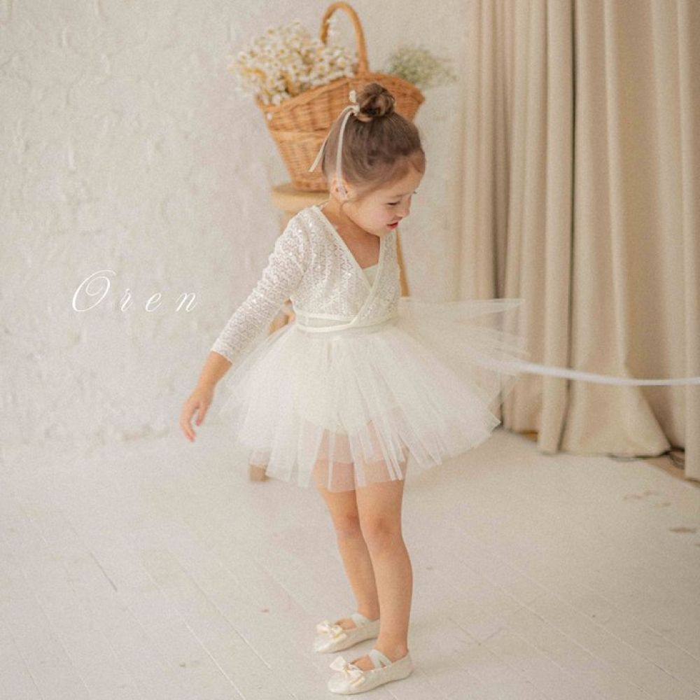 正韓女童兩件式芭蕾舞衣 春季新品預購 粉白85~120
