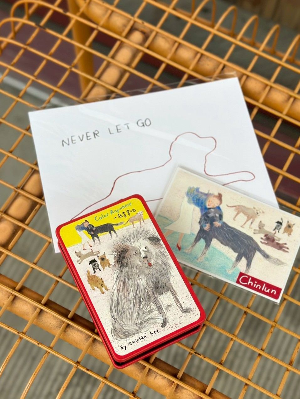 100隻狗限定 一起畫畫吧 鐵盒色筆組