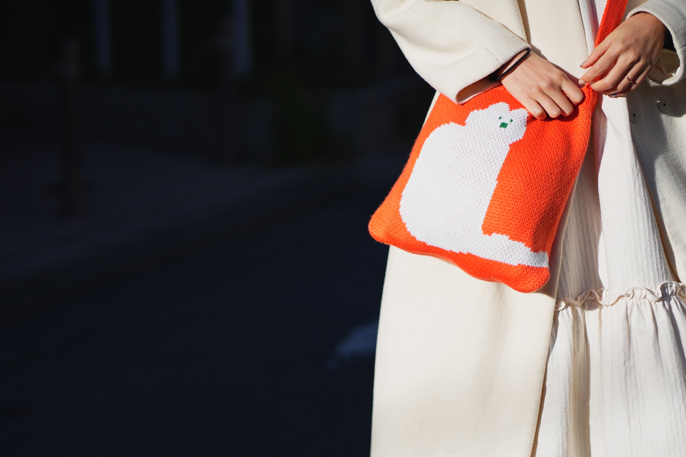 針織包｜White cat